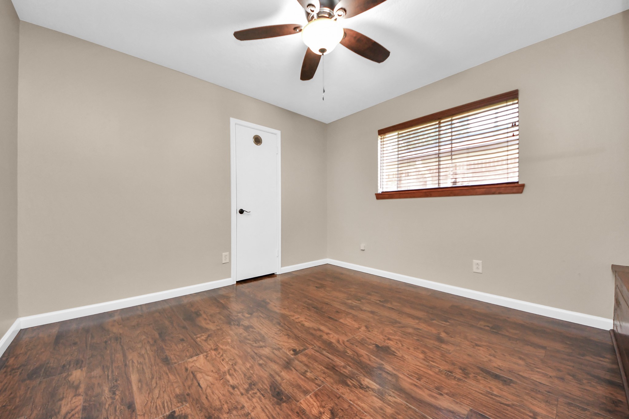 4210 Justin Lane Property Photo 15