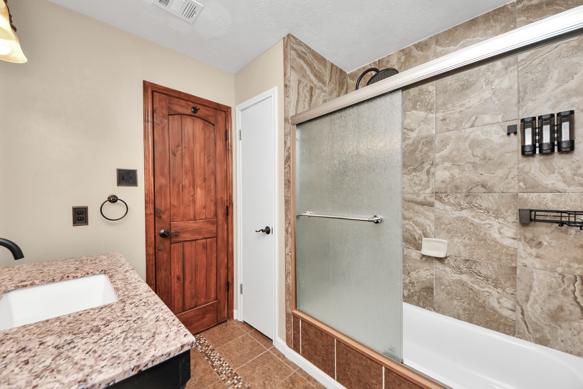 4210 Justin Lane Property Photo 28