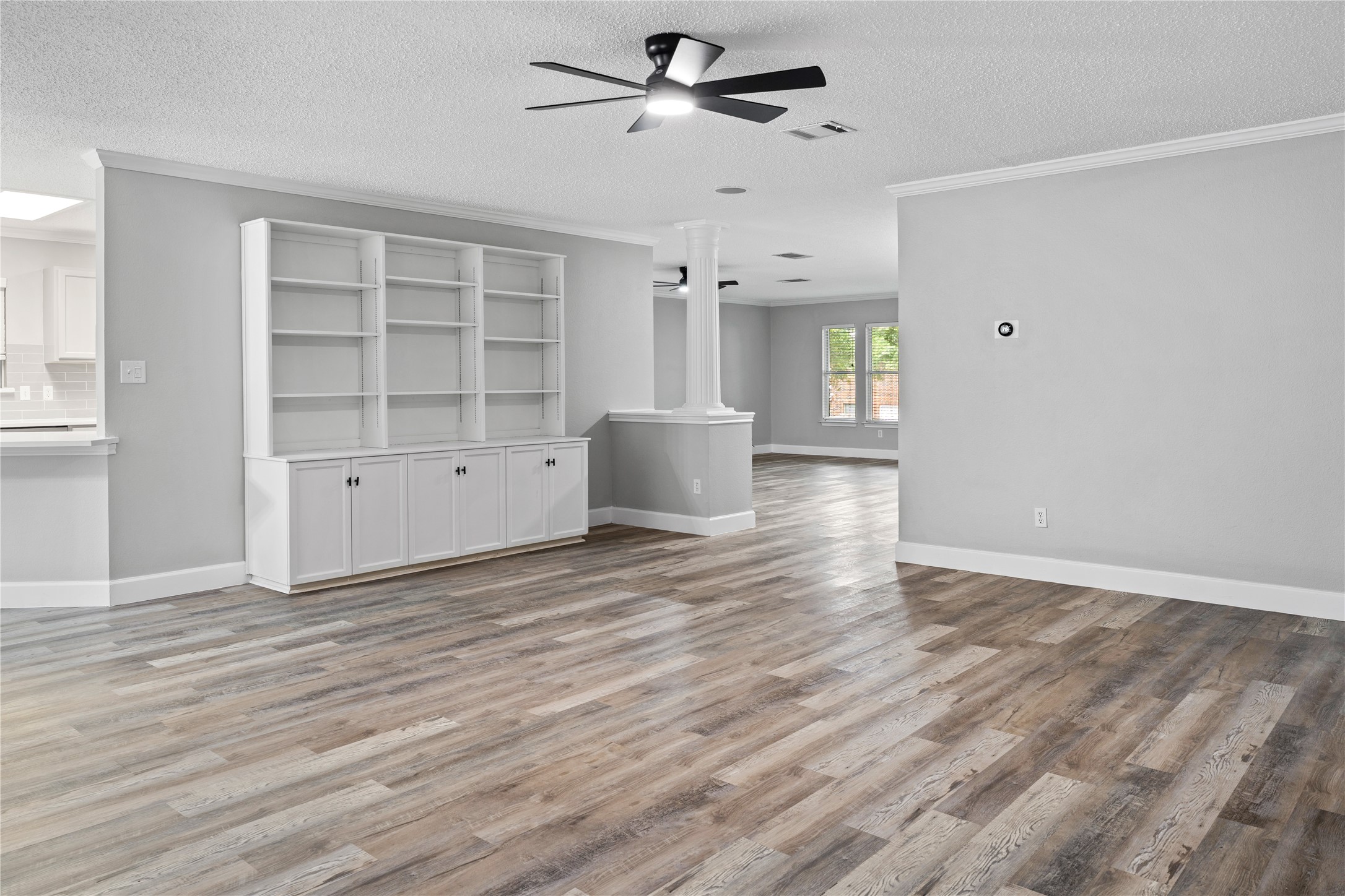 10905 Claywood Drive Property Photo 10