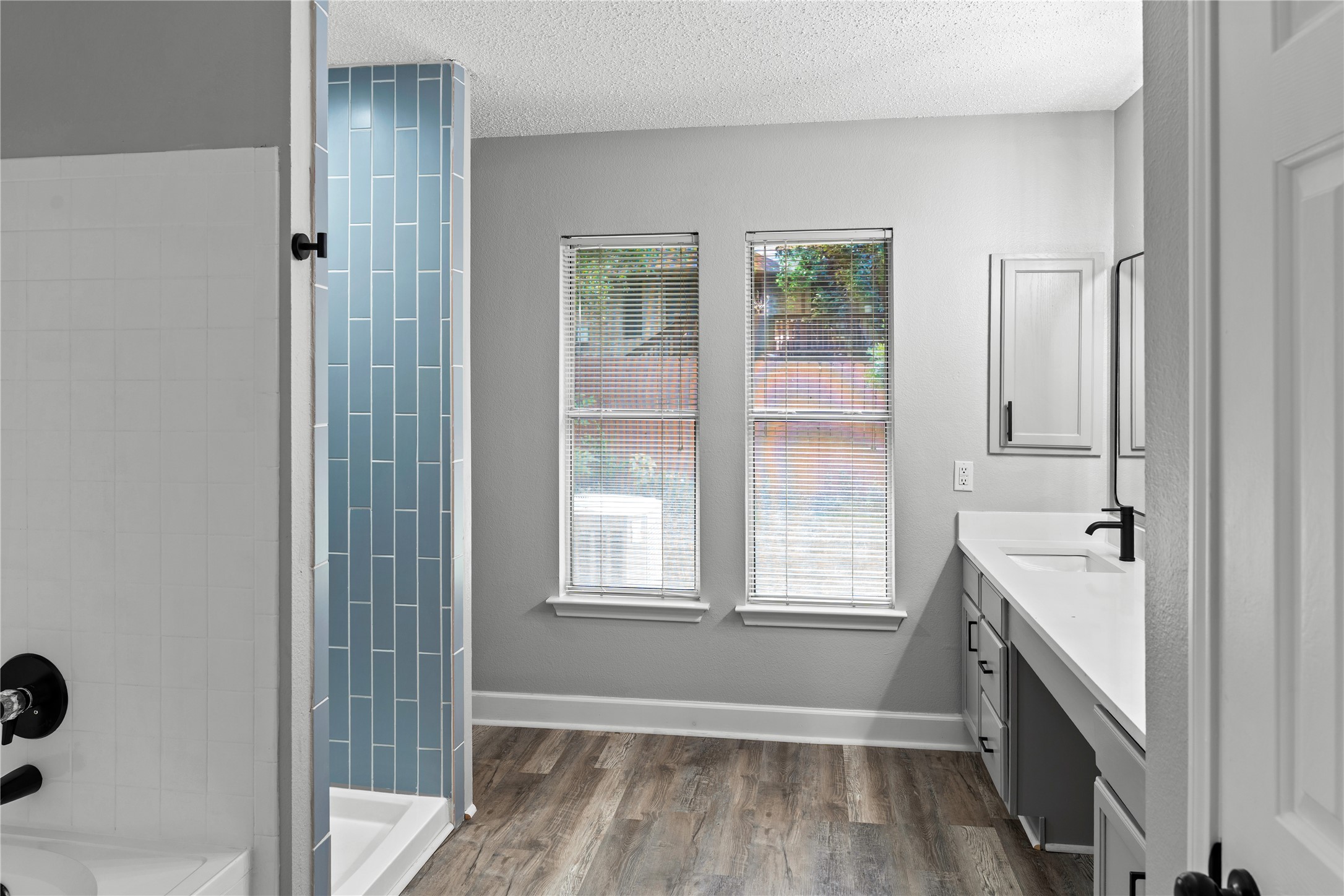 10905 Claywood Drive Property Photo 18
