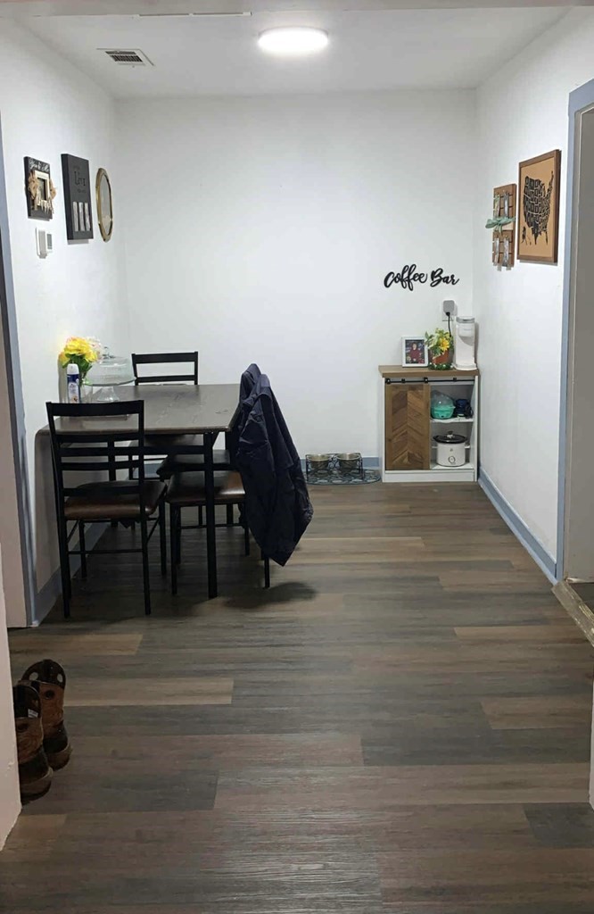 423 3rd Street Property Photo 6