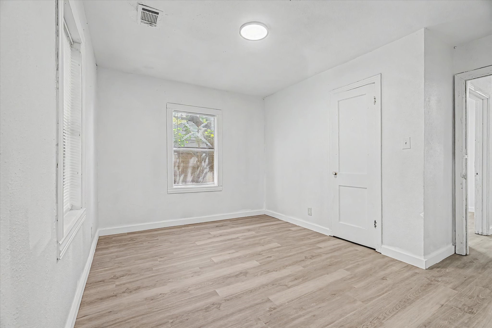 13331 Halifax Street Property Photo 15