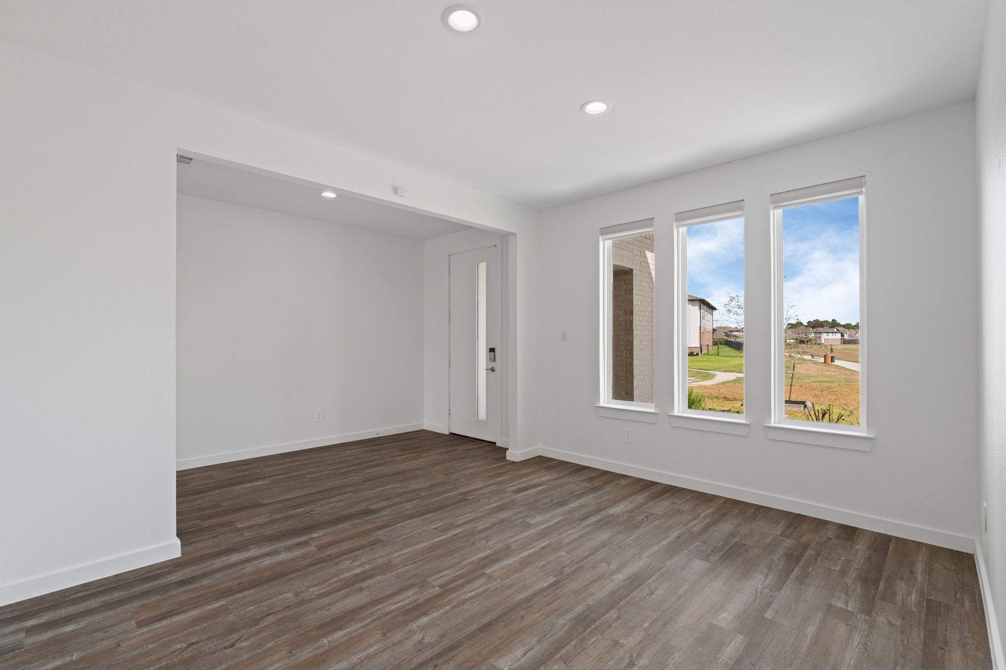 22503 Modica Rift Lane Property Photo 4