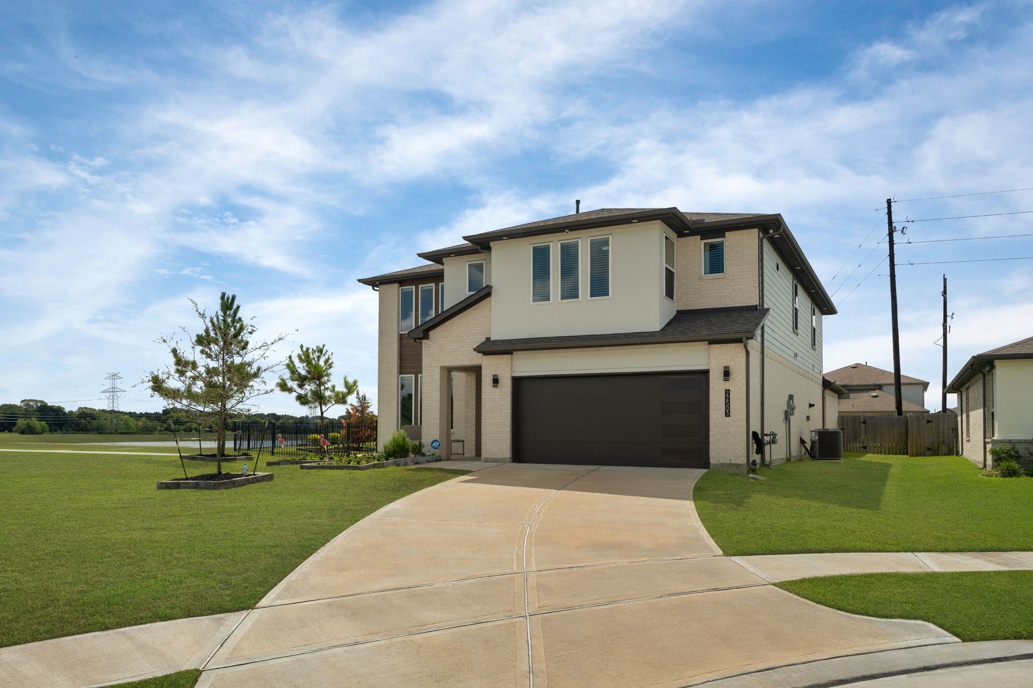 22503 Modica Rift Lane Property Photo 43