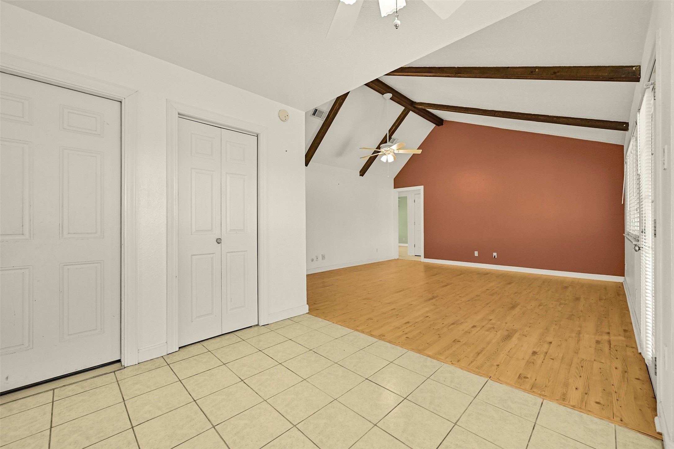 2003 Kingsway Drive Property Photo 7