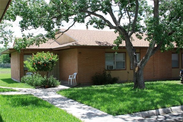 1601 S South Bridge Avenue Property Photo 3