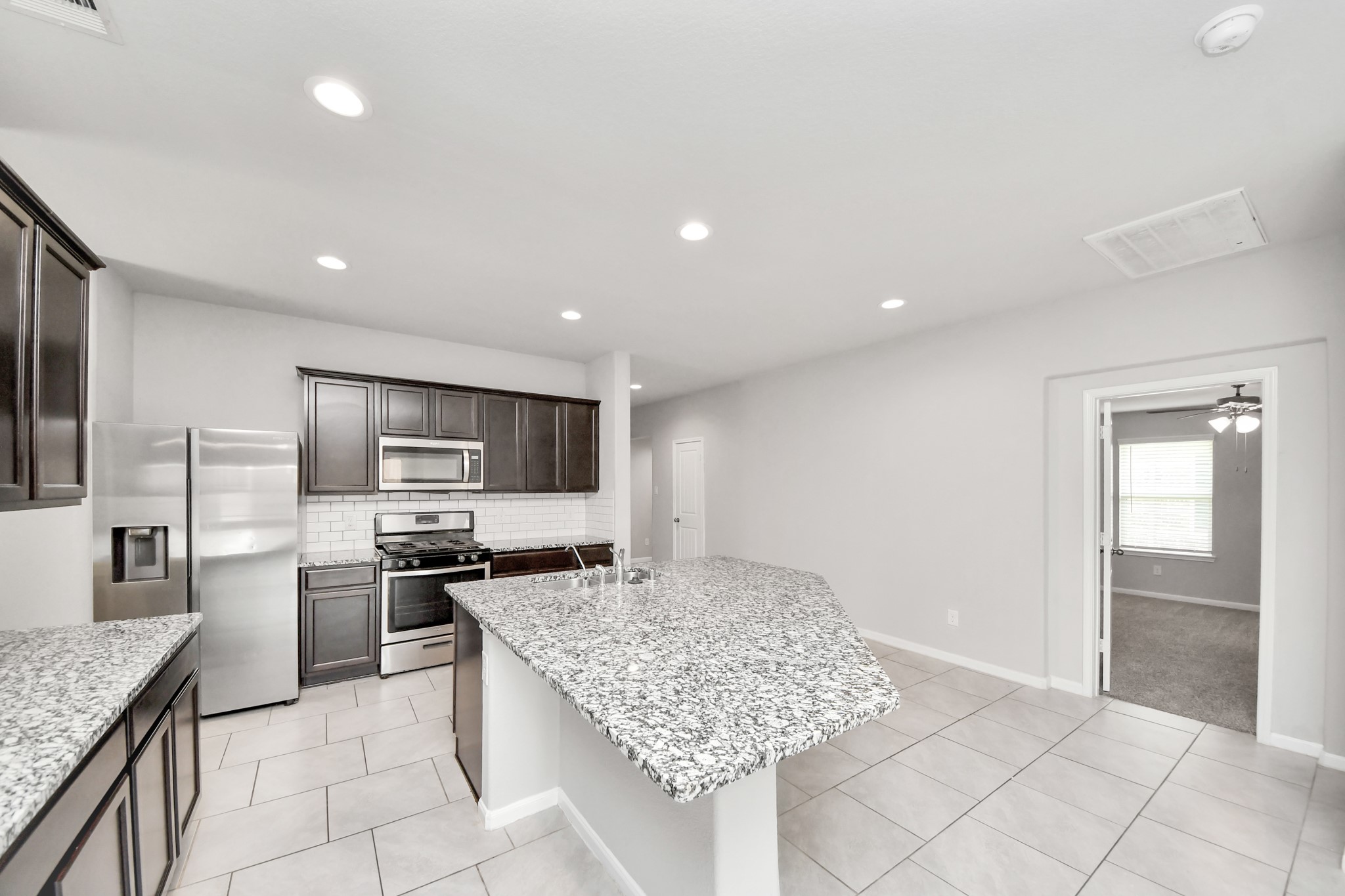 3314 Zephyr Park Ln Property Photo 15