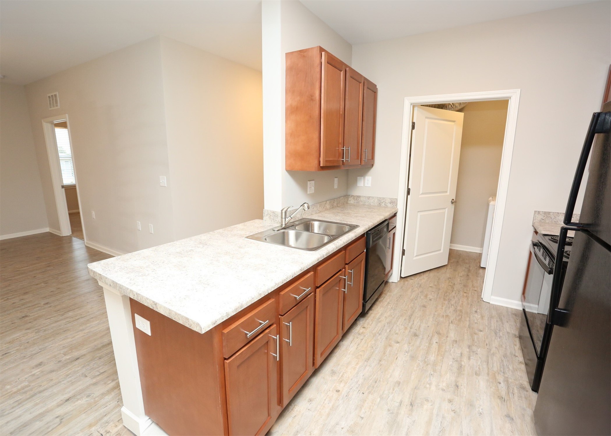 6015 Bristol Bluffs Cir Property Photo 7
