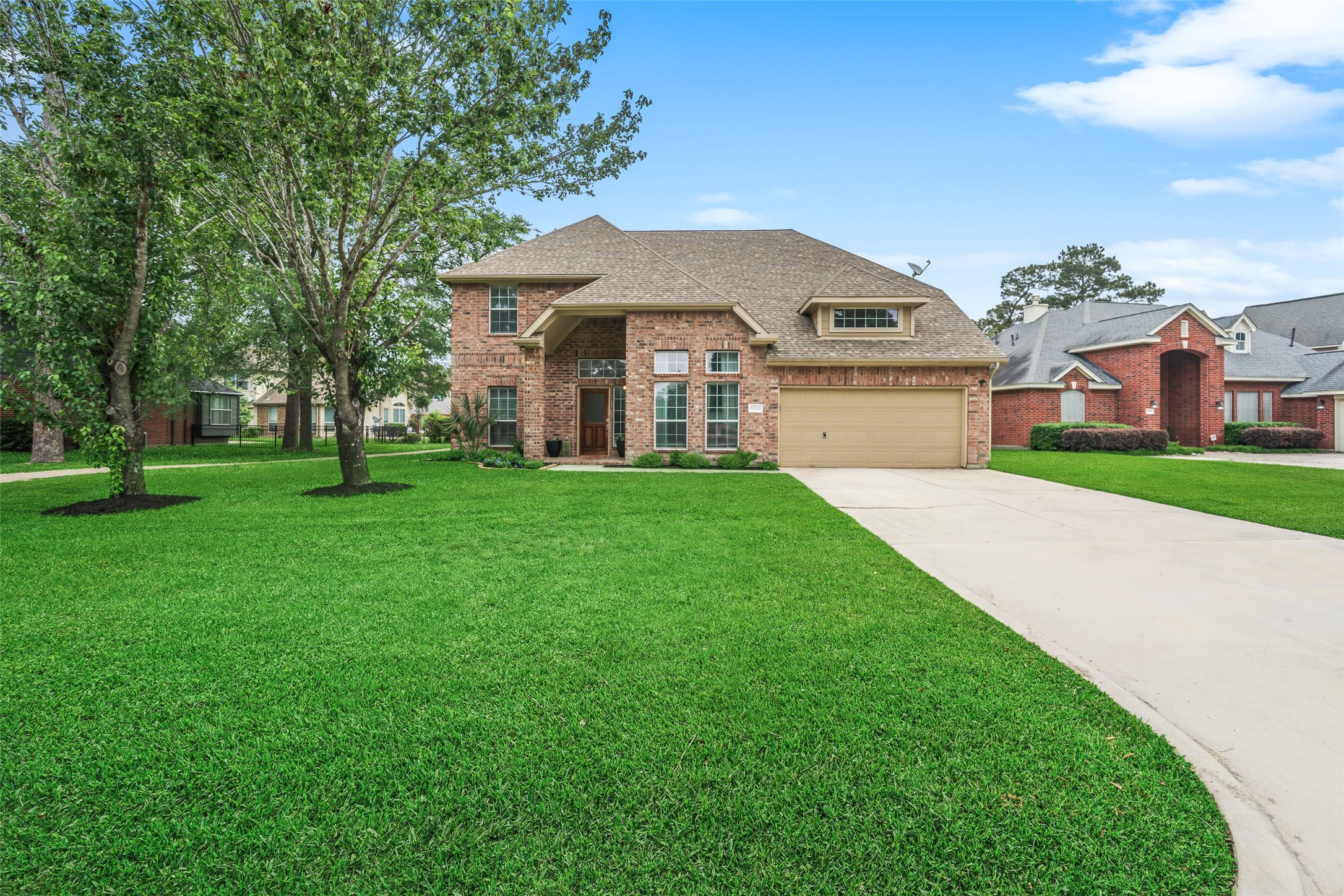 18222 Walden Forest Drive Property Photo 36