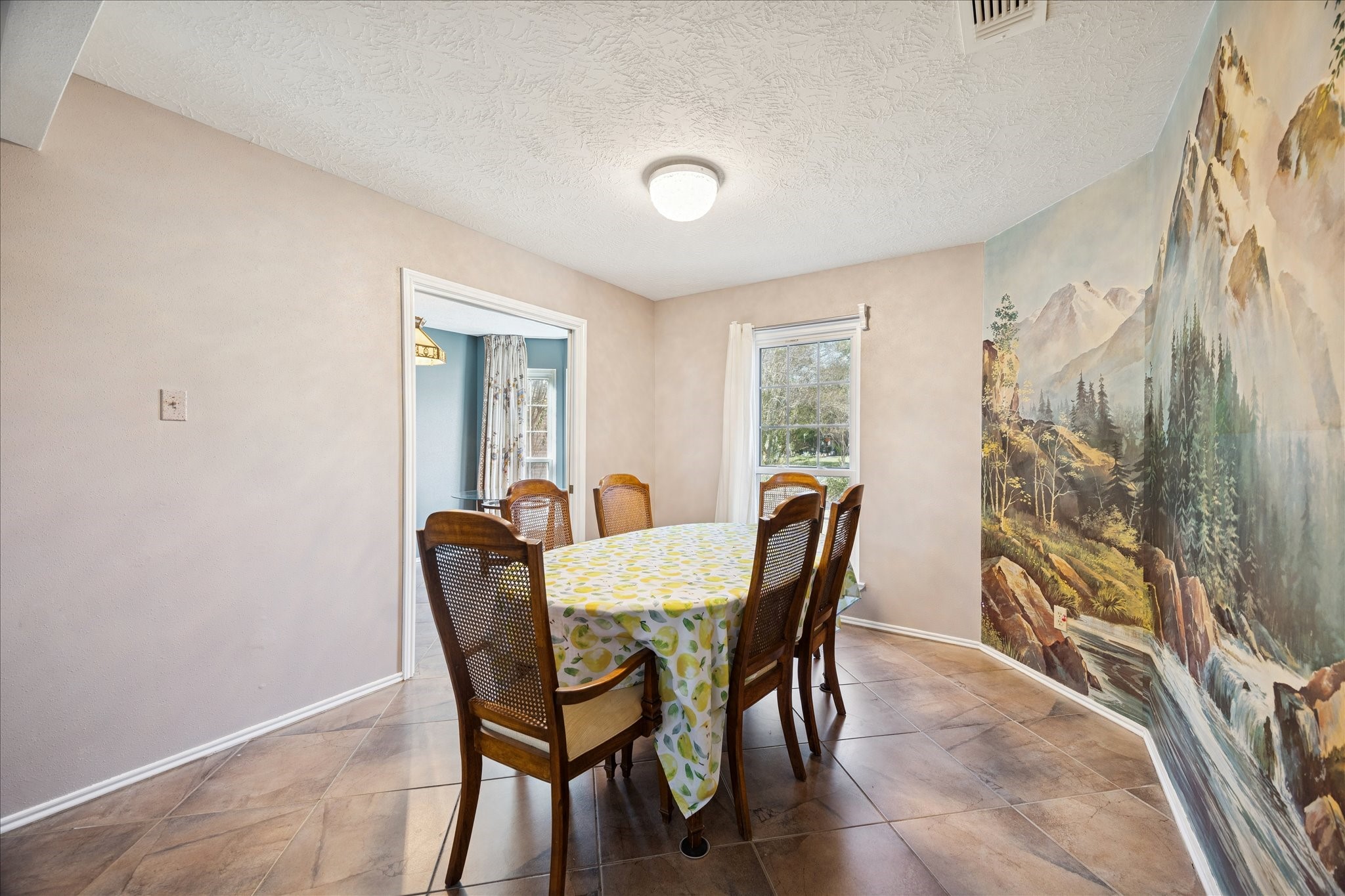 7515 Gold Dust Lane Property Photo 3