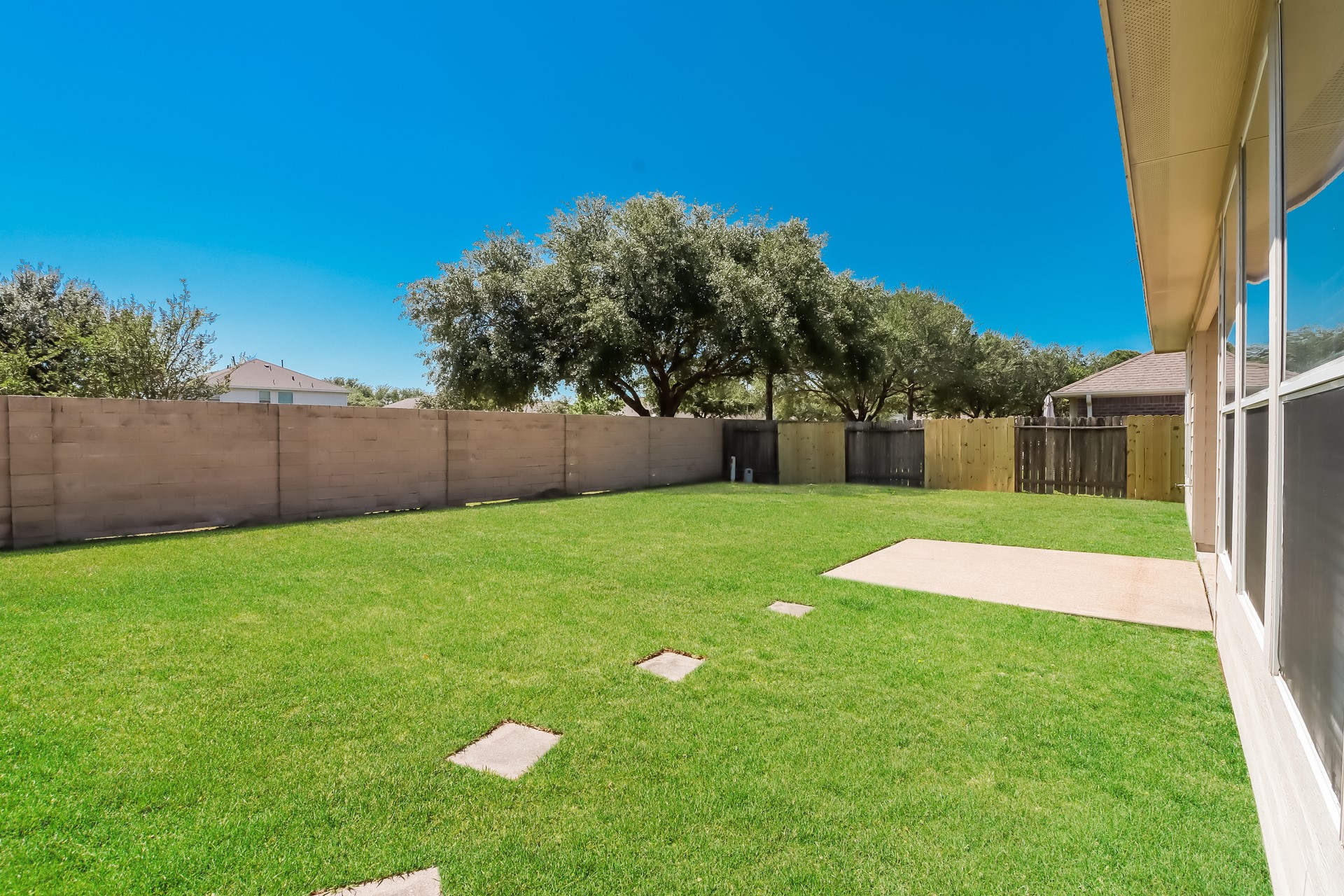 11319 Sandermeyer Drive Property Photo 17