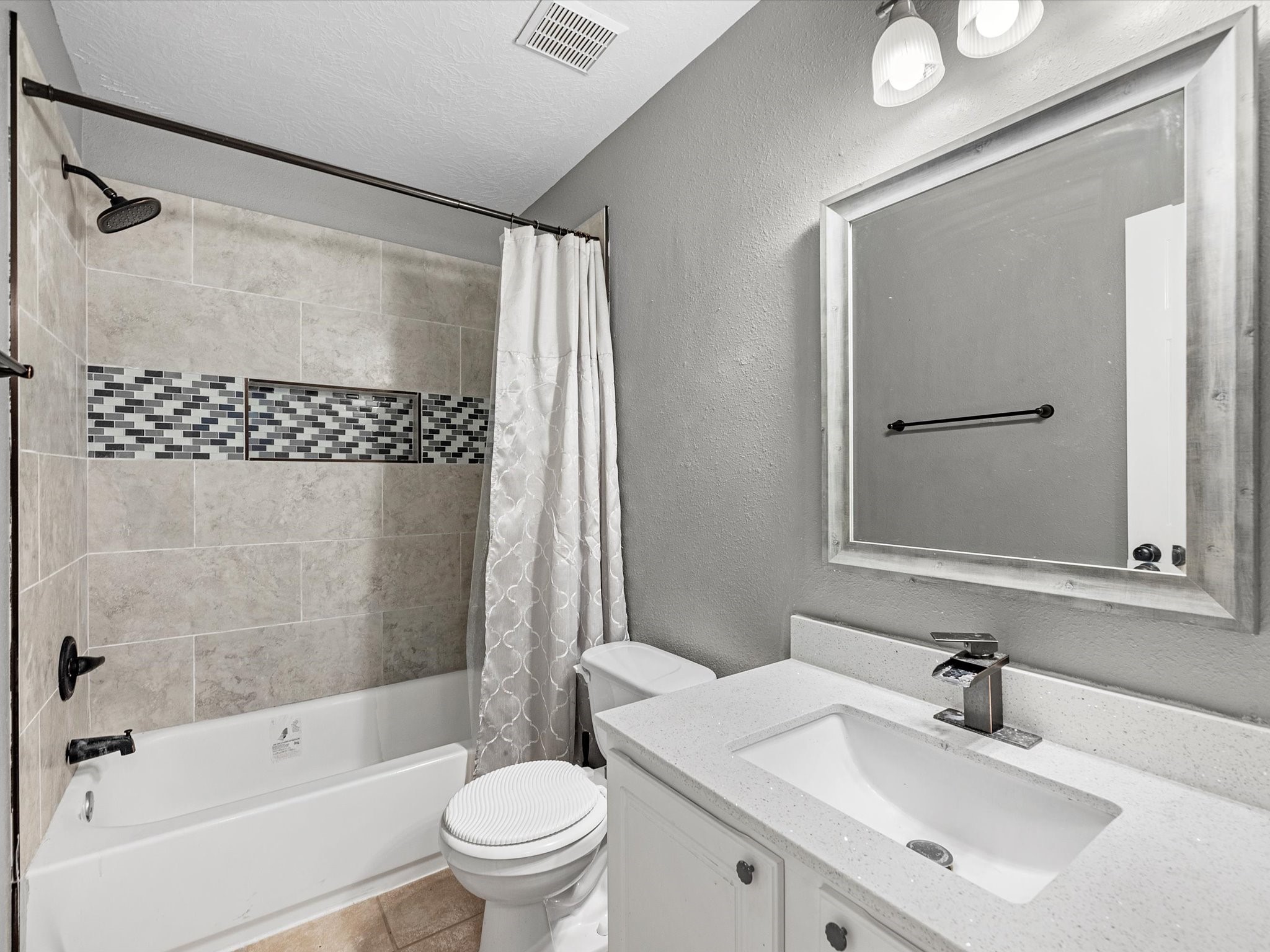 17531 Olympic Park Lane Property Photo 23