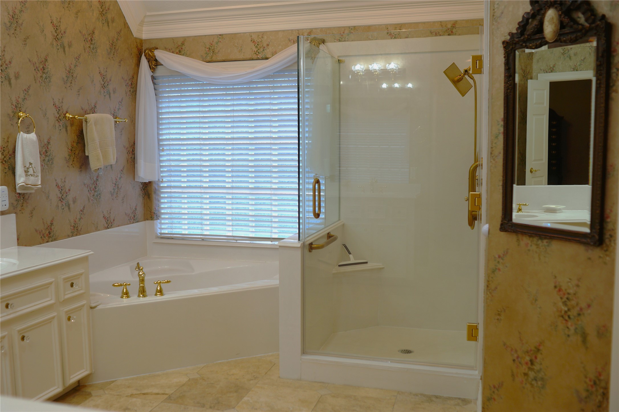 14206 Spring Pines Drive Property Photo 24