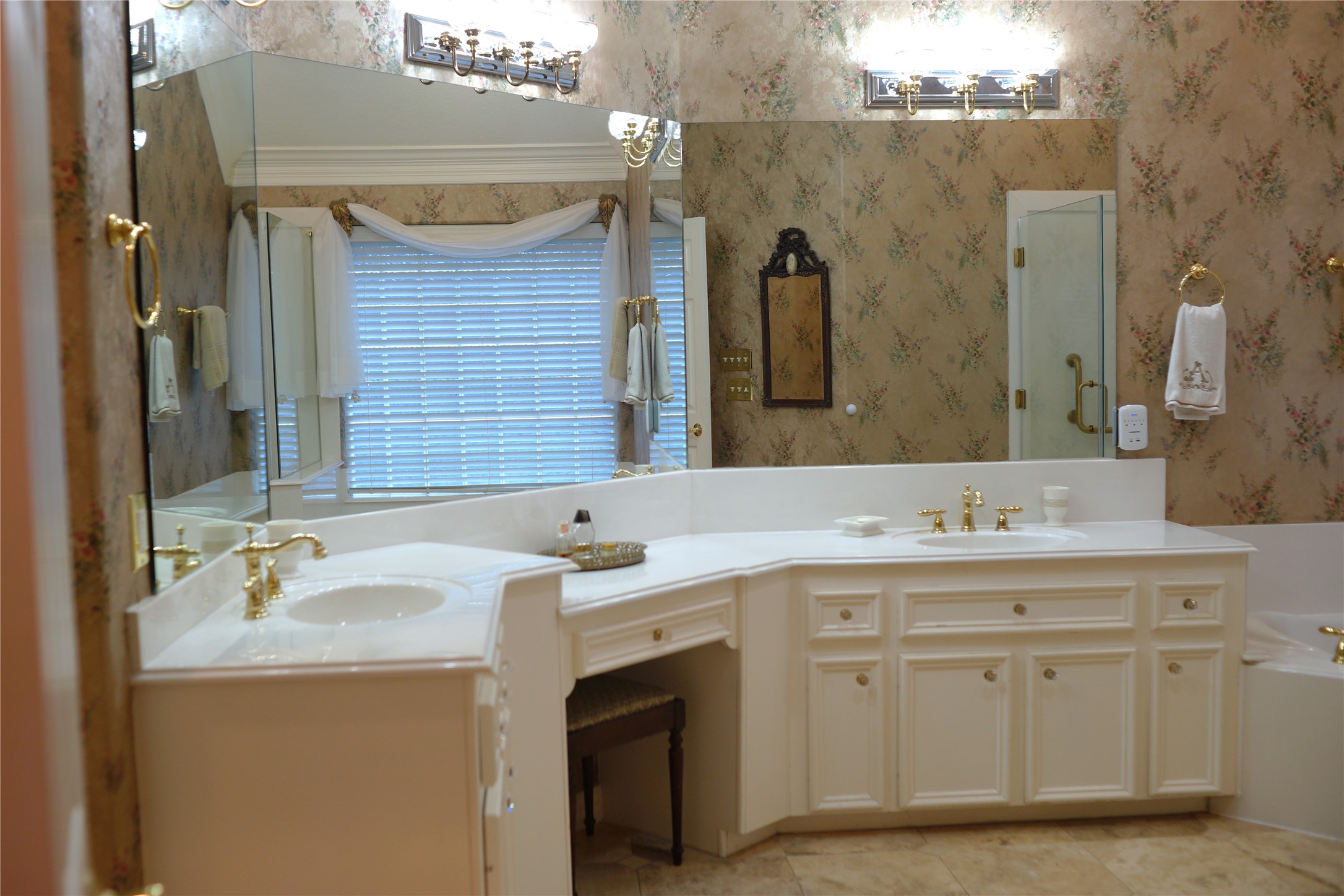 14206 Spring Pines Drive Property Photo 25