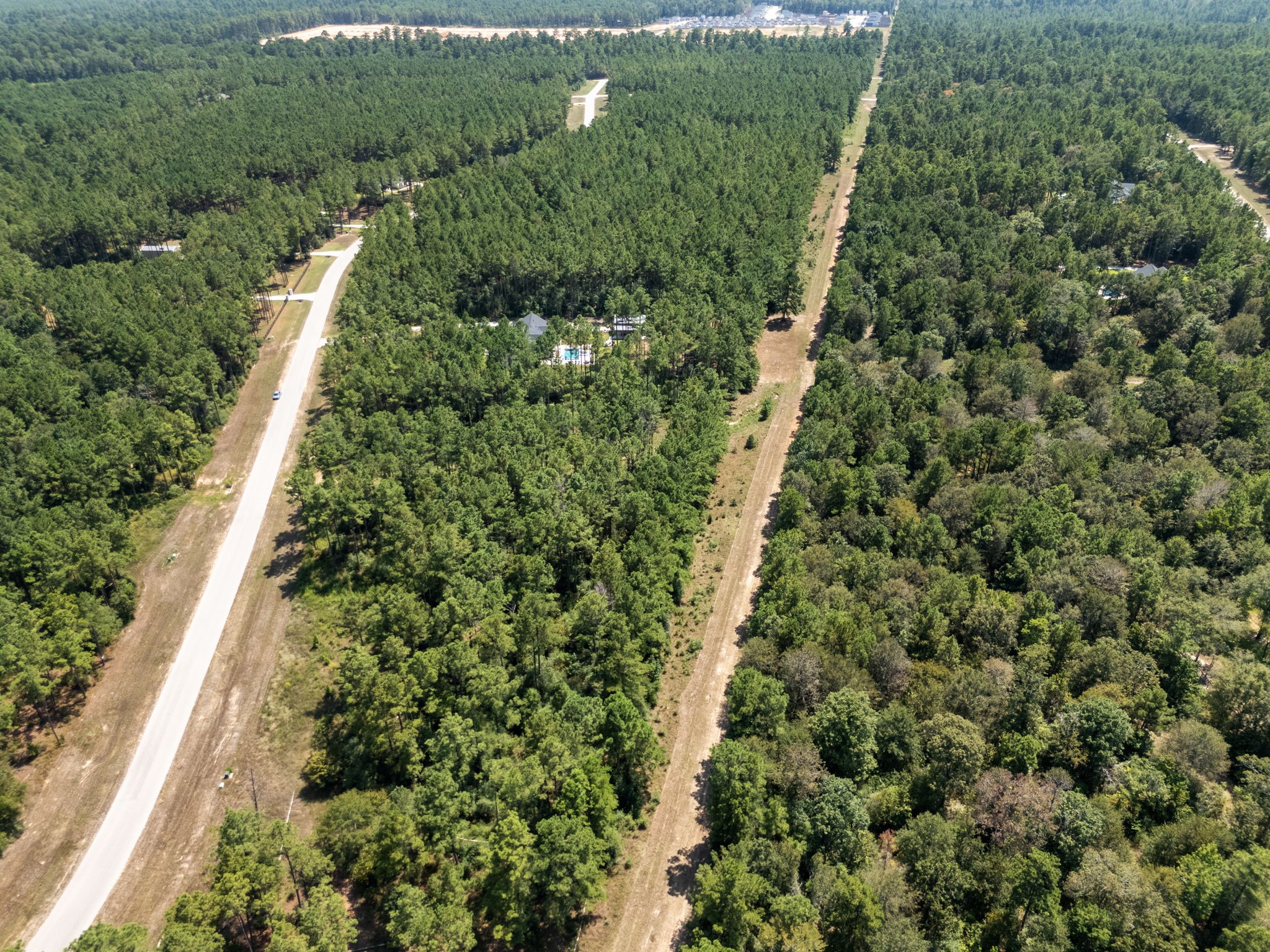 15735 Wooded Trail Way Property Photo 10