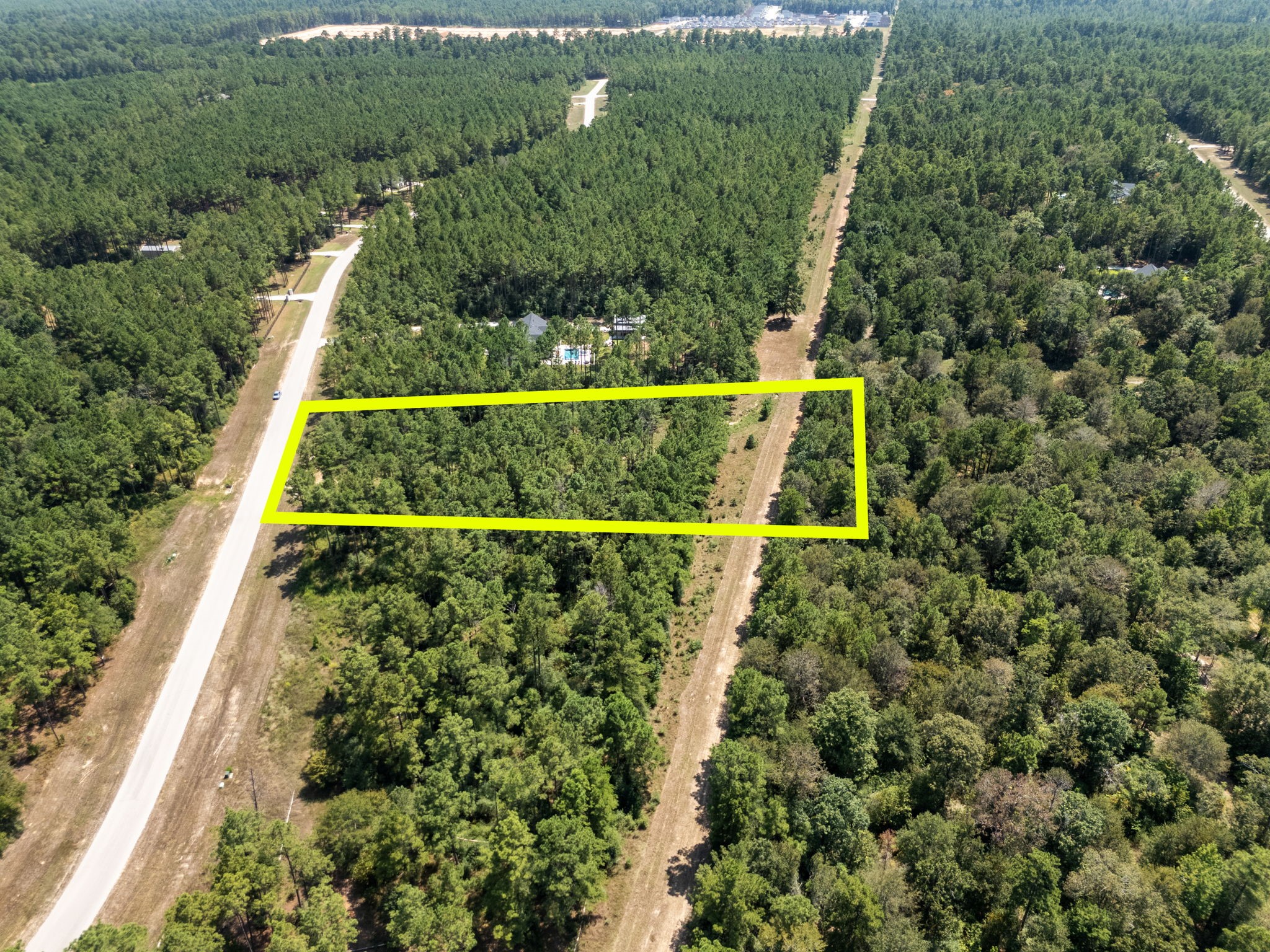 15735 Wooded Trail Way Property Photo 11