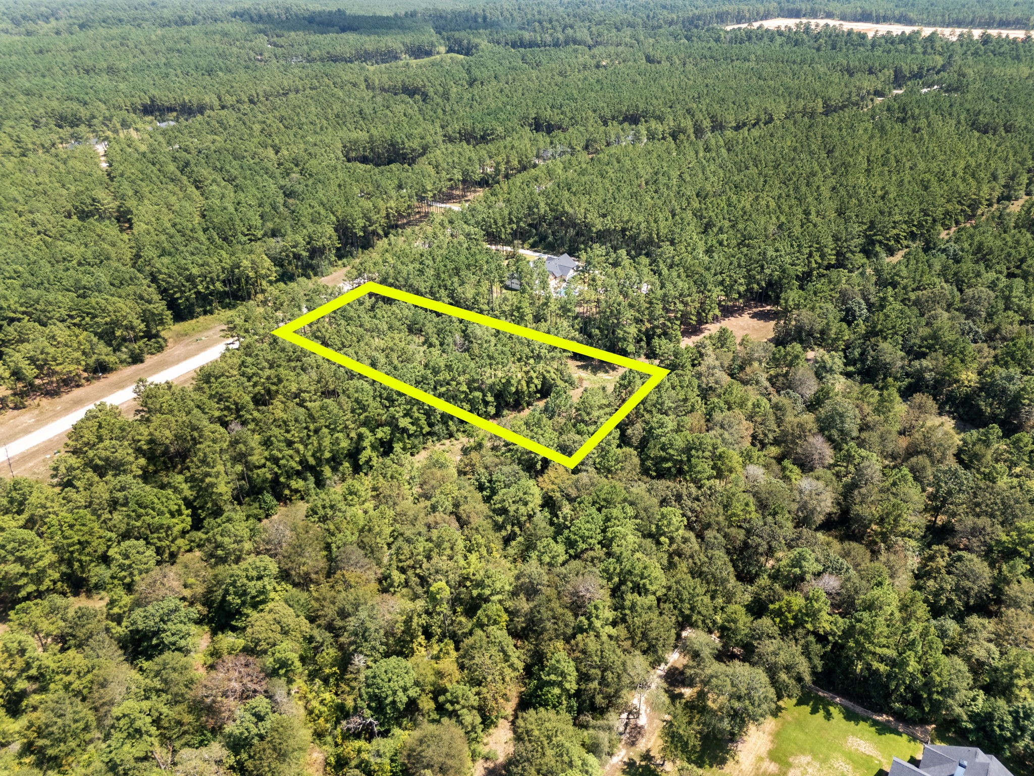 15735 Wooded Trail Way Property Photo 13