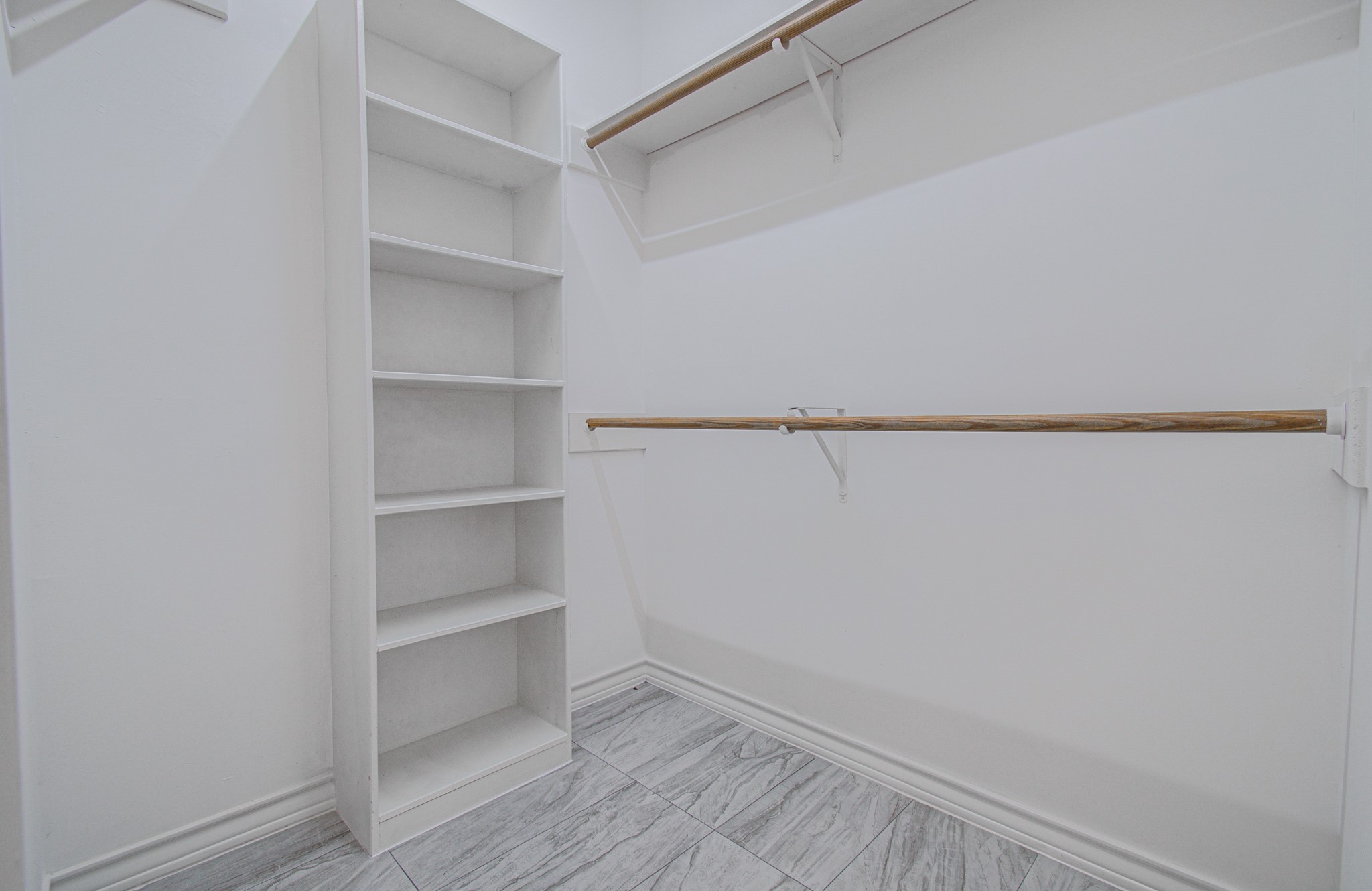 14635 Rosehill Drive Property Photo 10