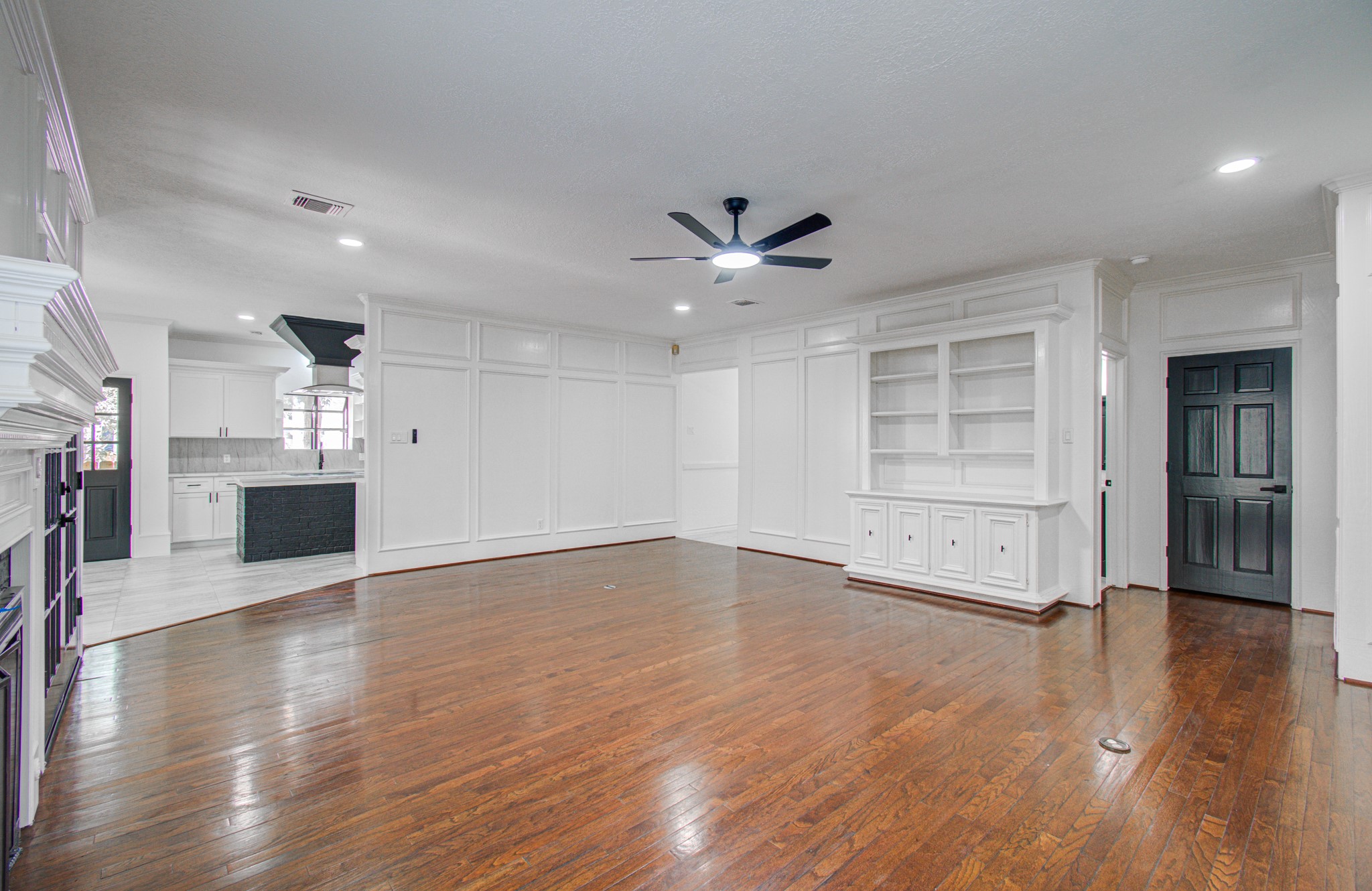 14635 Rosehill Drive Property Photo 16