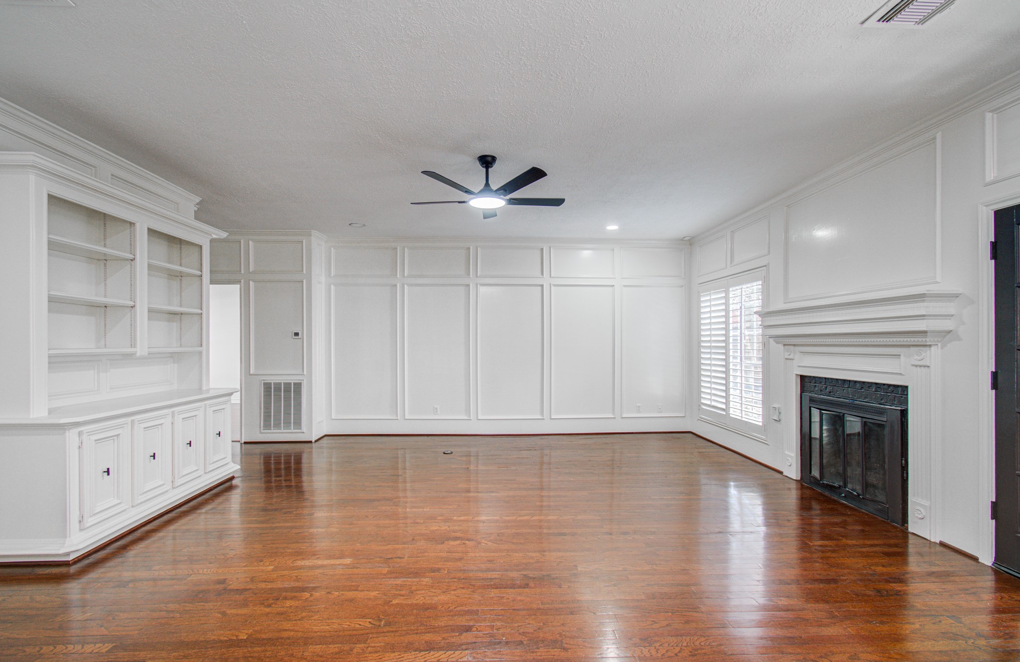 14635 Rosehill Drive Property Photo 19
