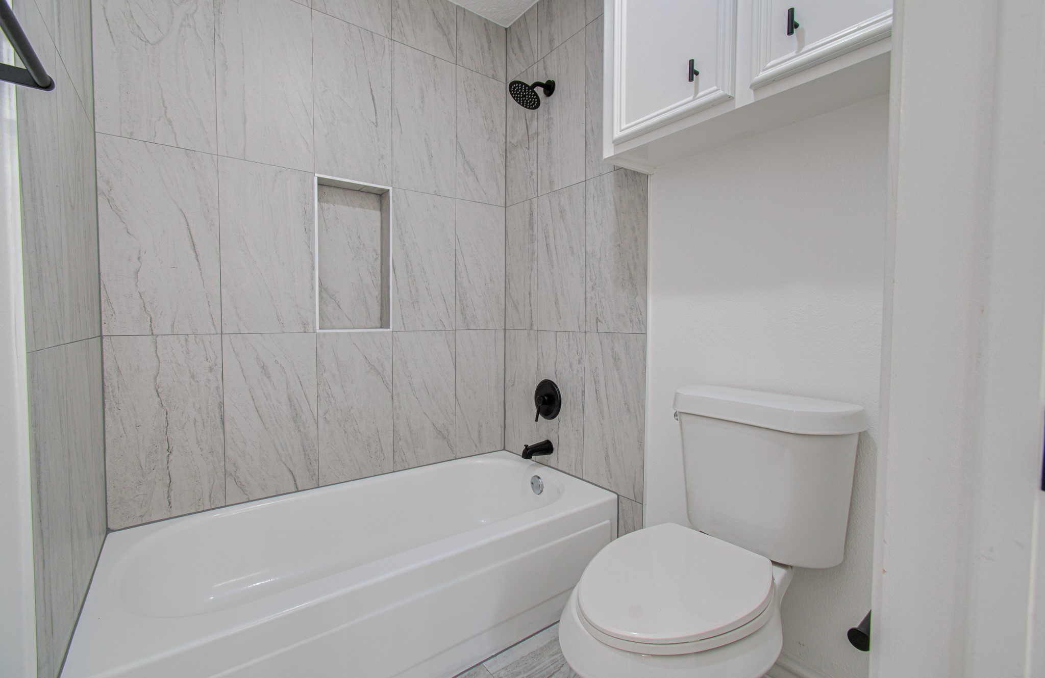 14635 Rosehill Drive Property Photo 34