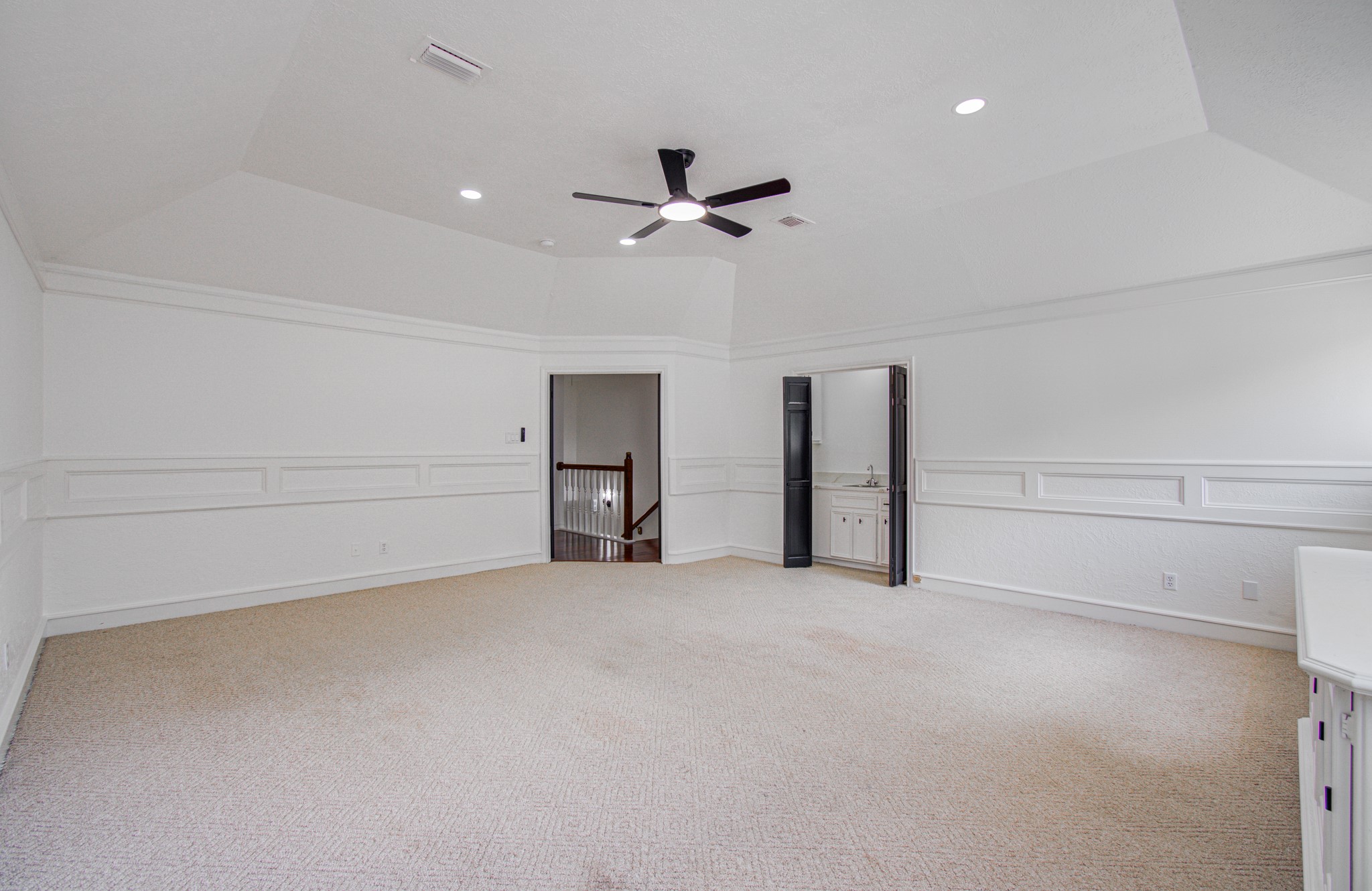 14635 Rosehill Drive Property Photo 42