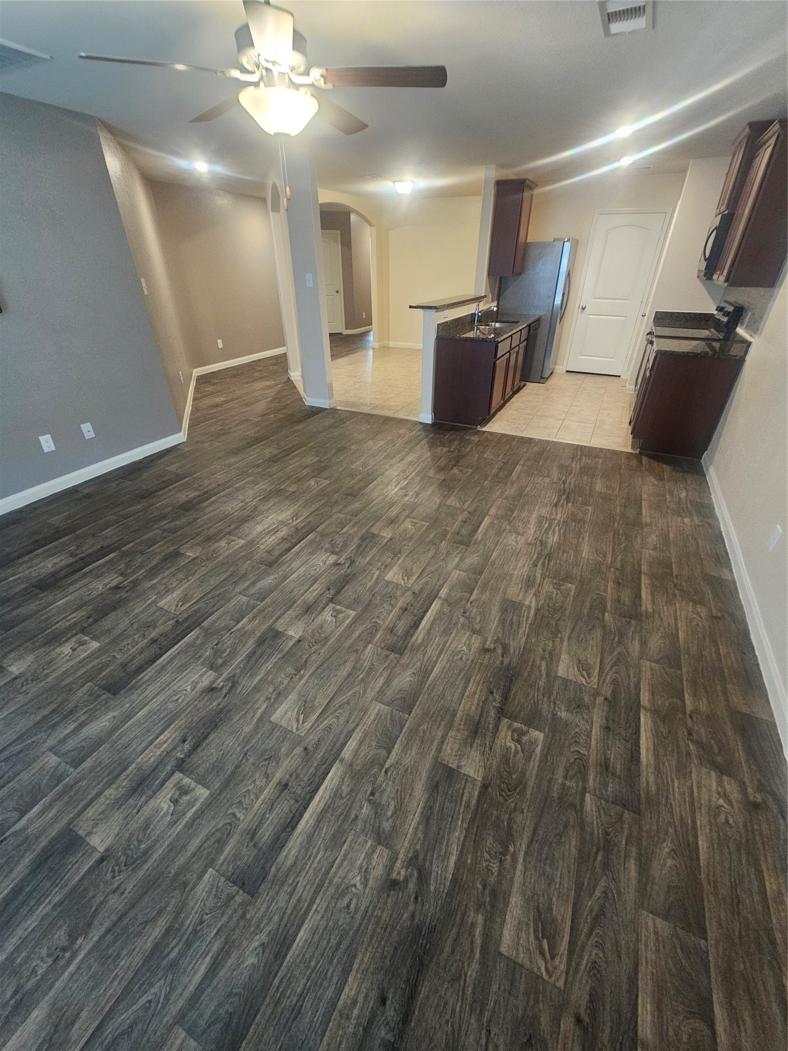 6011 Treasure Cove Road Property Photo 2