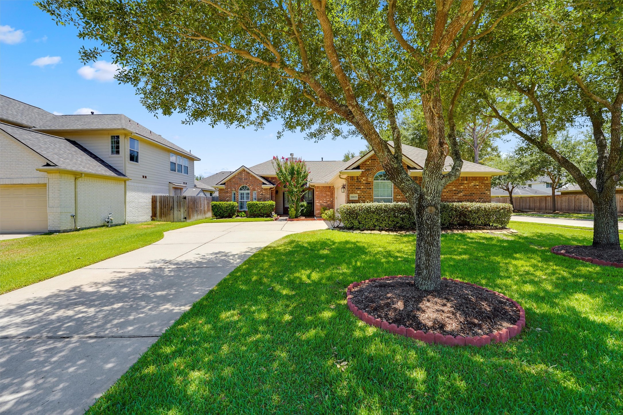26619 Summerbend Hollow Lane Property Photo 2