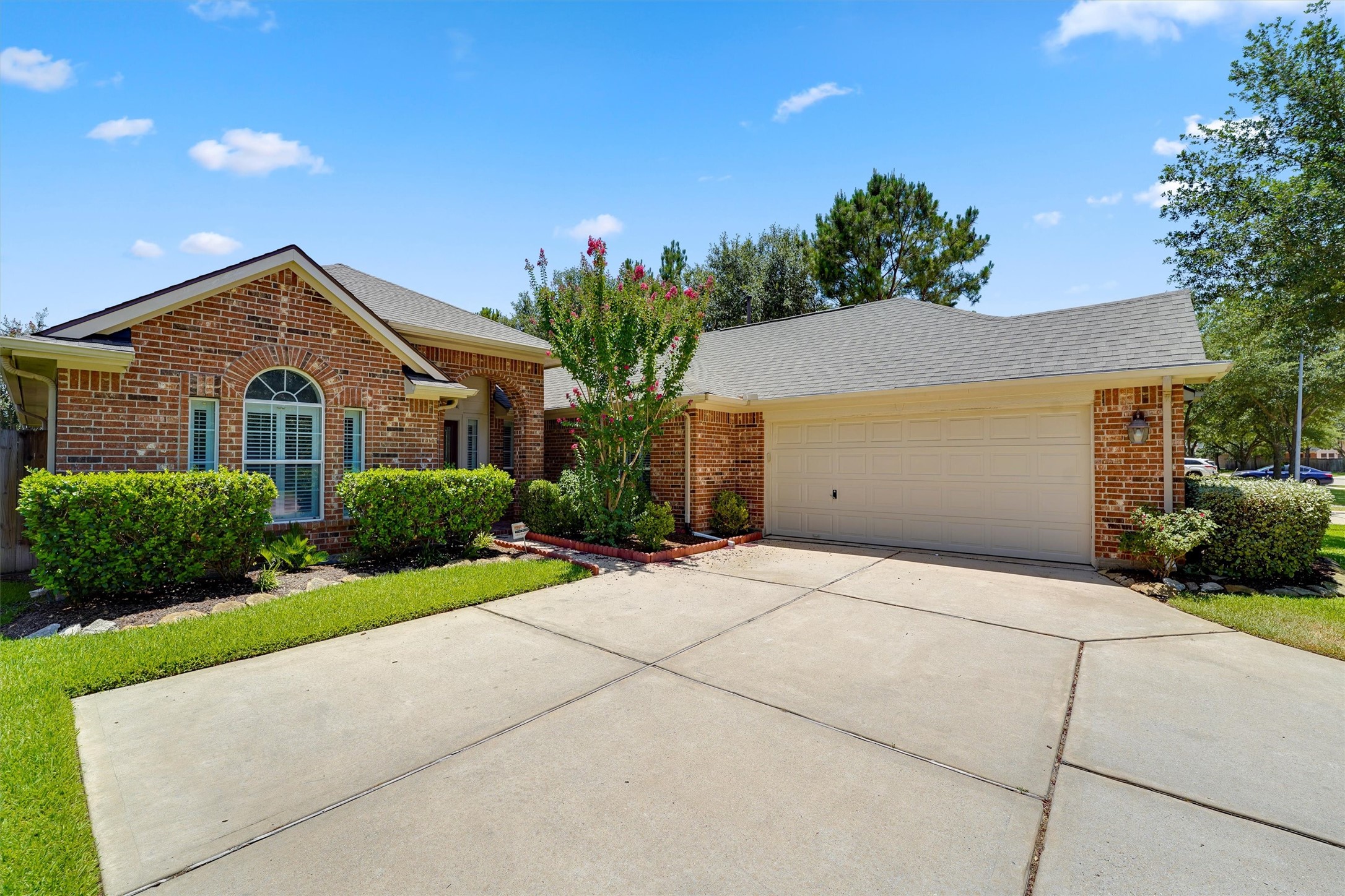 26619 Summerbend Hollow Lane Property Photo 5