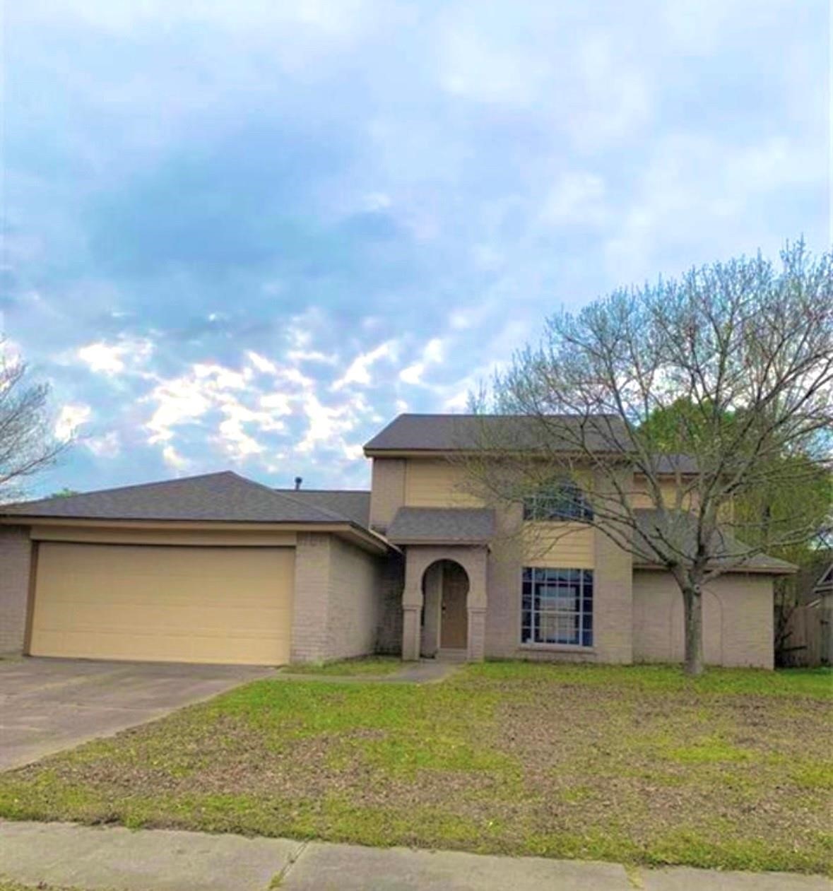 7511 Flair Oaks Drive Property Photo