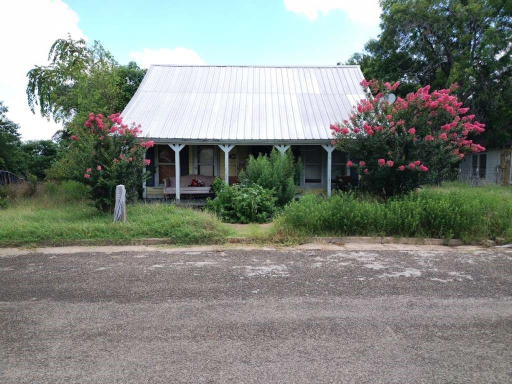 509 Saunders Street Property Photo 1