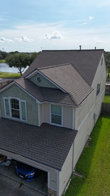 3310 Jib Court Property Photo 4