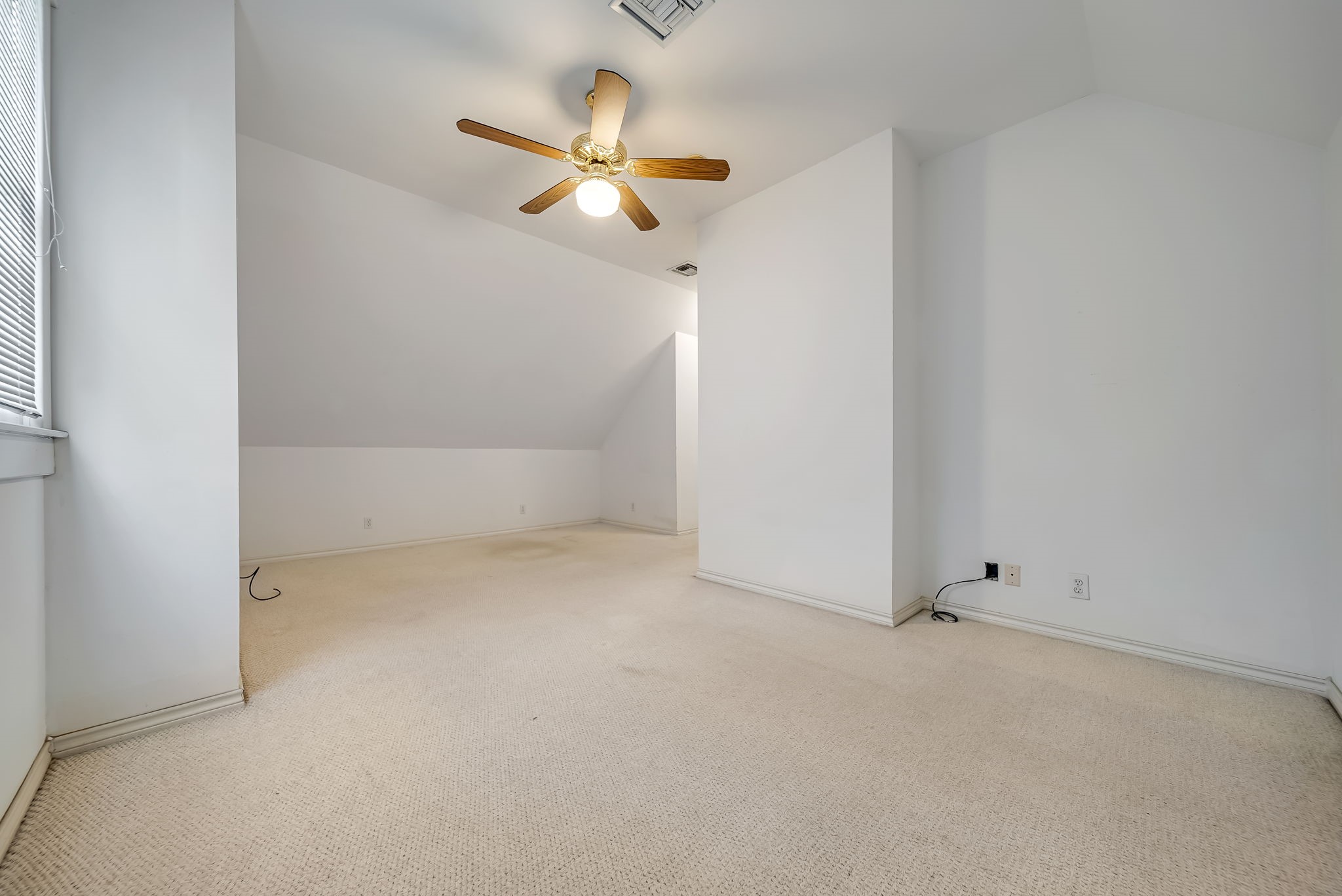 2009 Arlington Street Property Photo 23