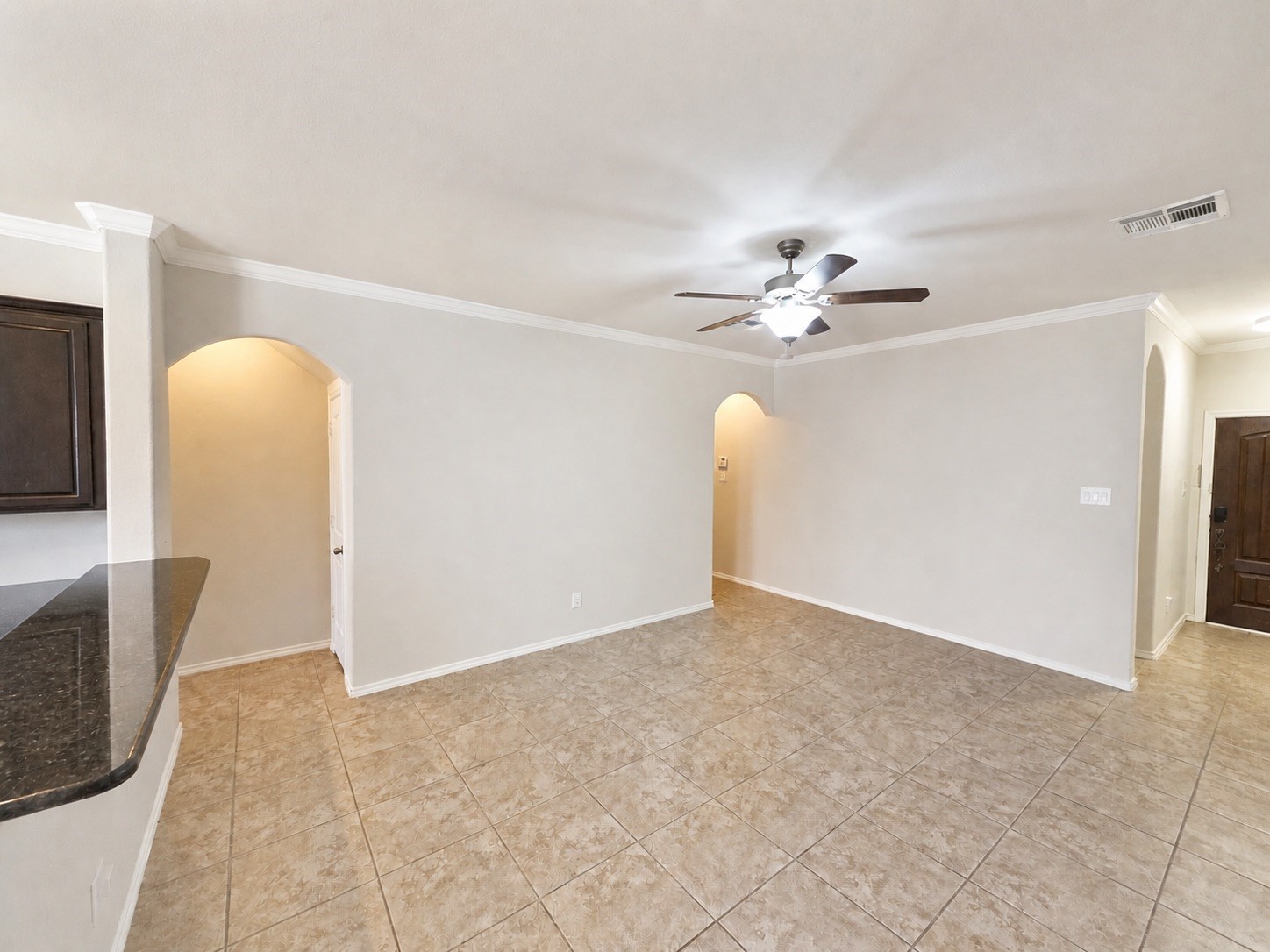4319 Amaryllis Avenue Property Photo 9
