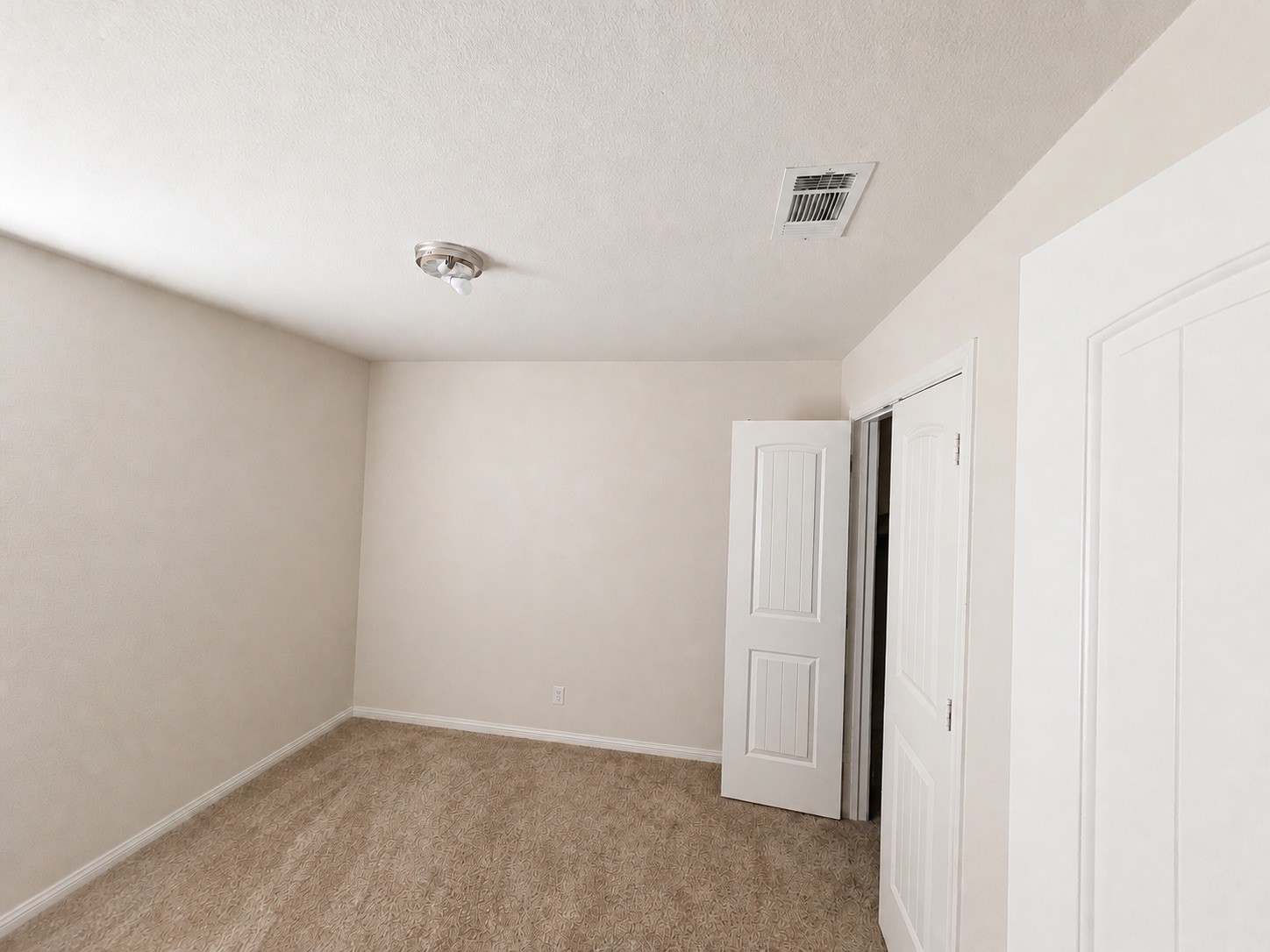 4319 Amaryllis Avenue Property Photo 18