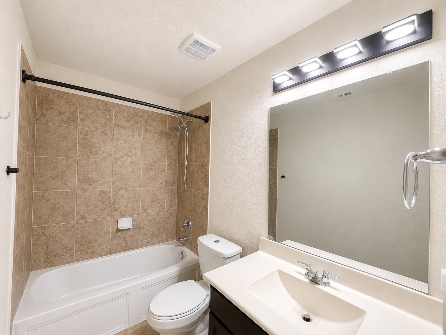 4319 Amaryllis Avenue Property Photo 19