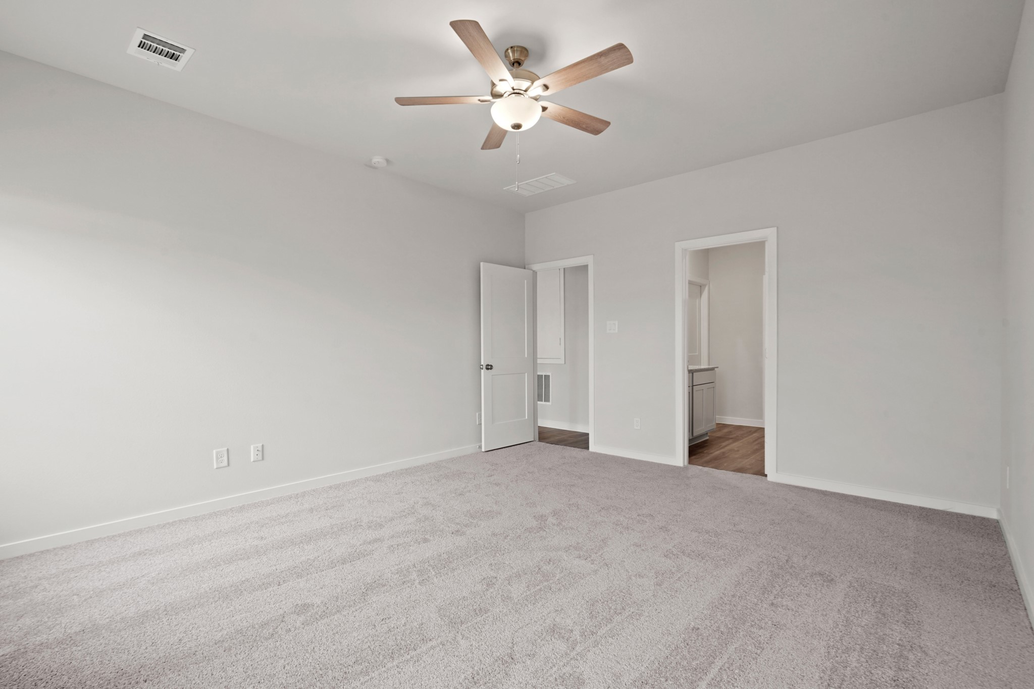 504 Shoreview Drive Property Photo 17