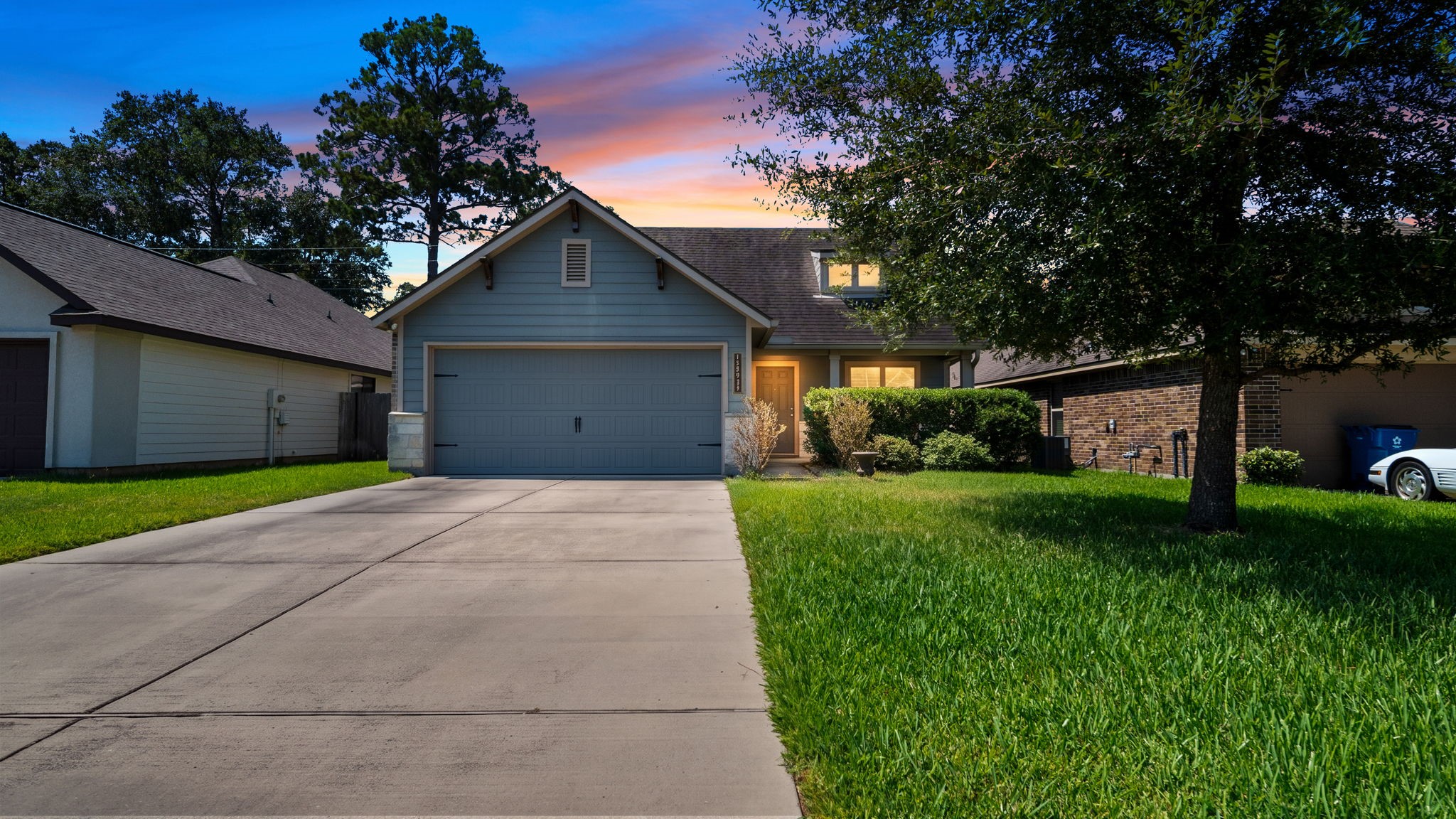 14353 S Summerchase Circle Property Photo 1