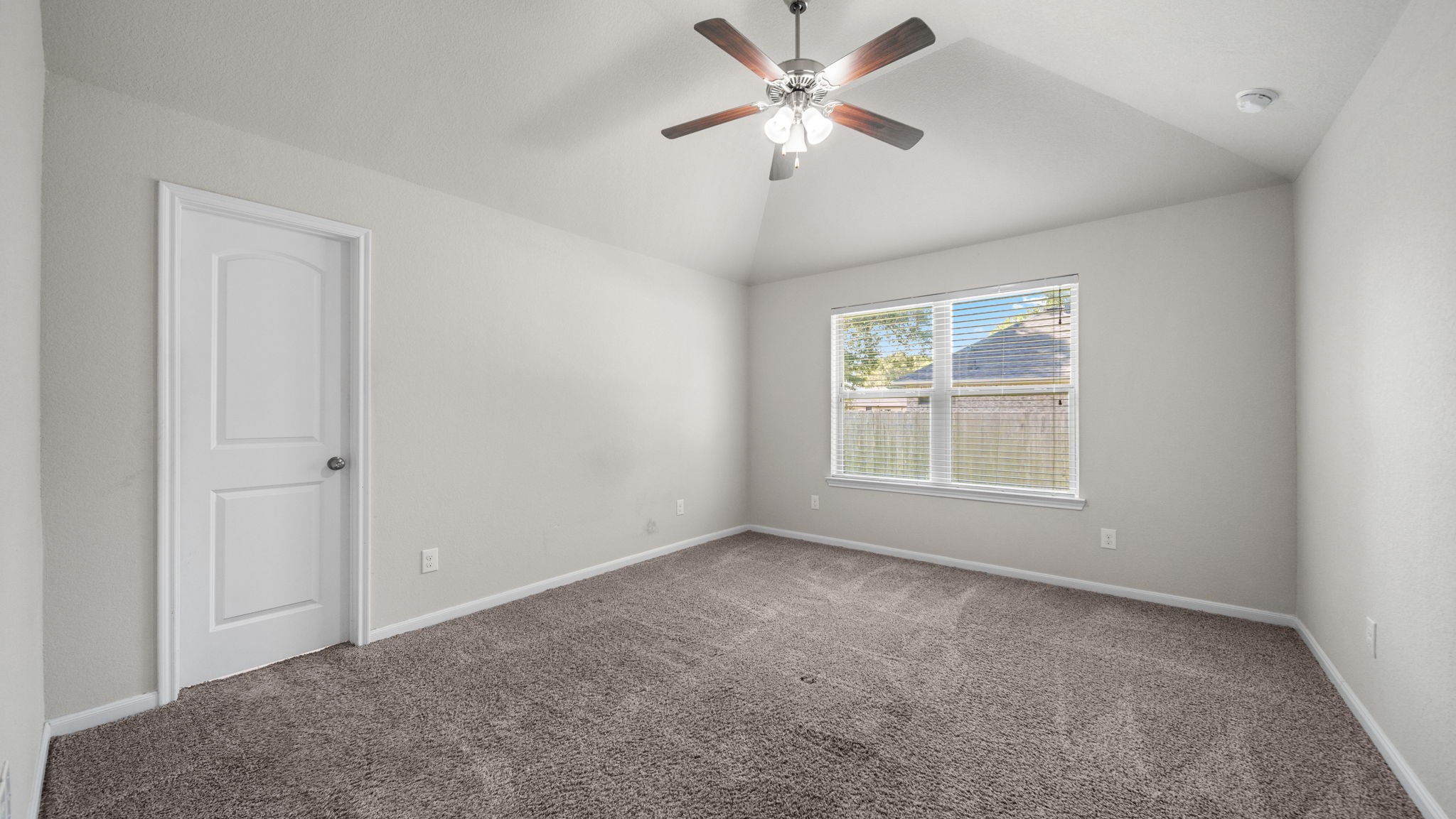 14353 S Summerchase Circle Property Photo 12