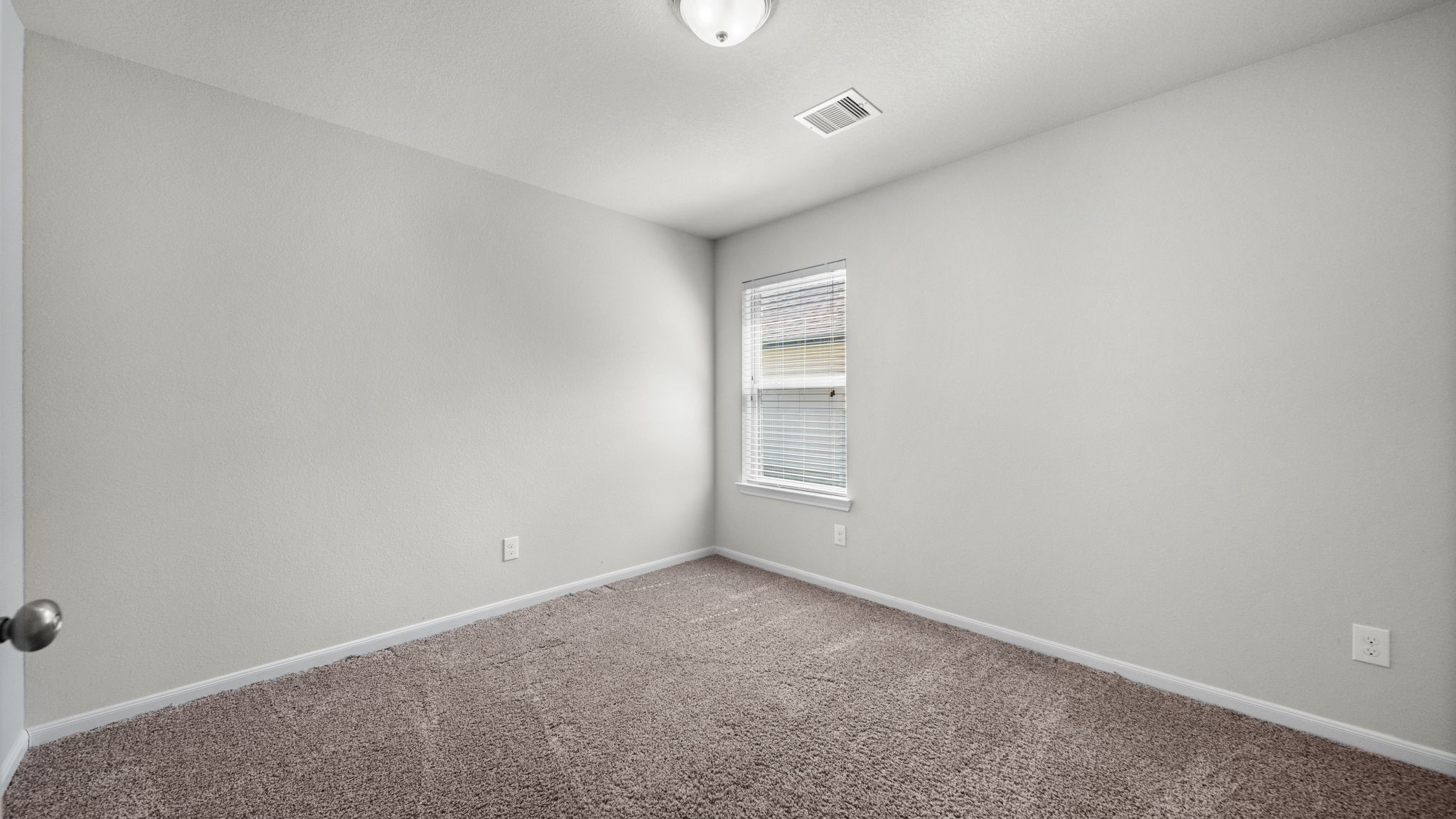 14353 S Summerchase Circle Property Photo 19