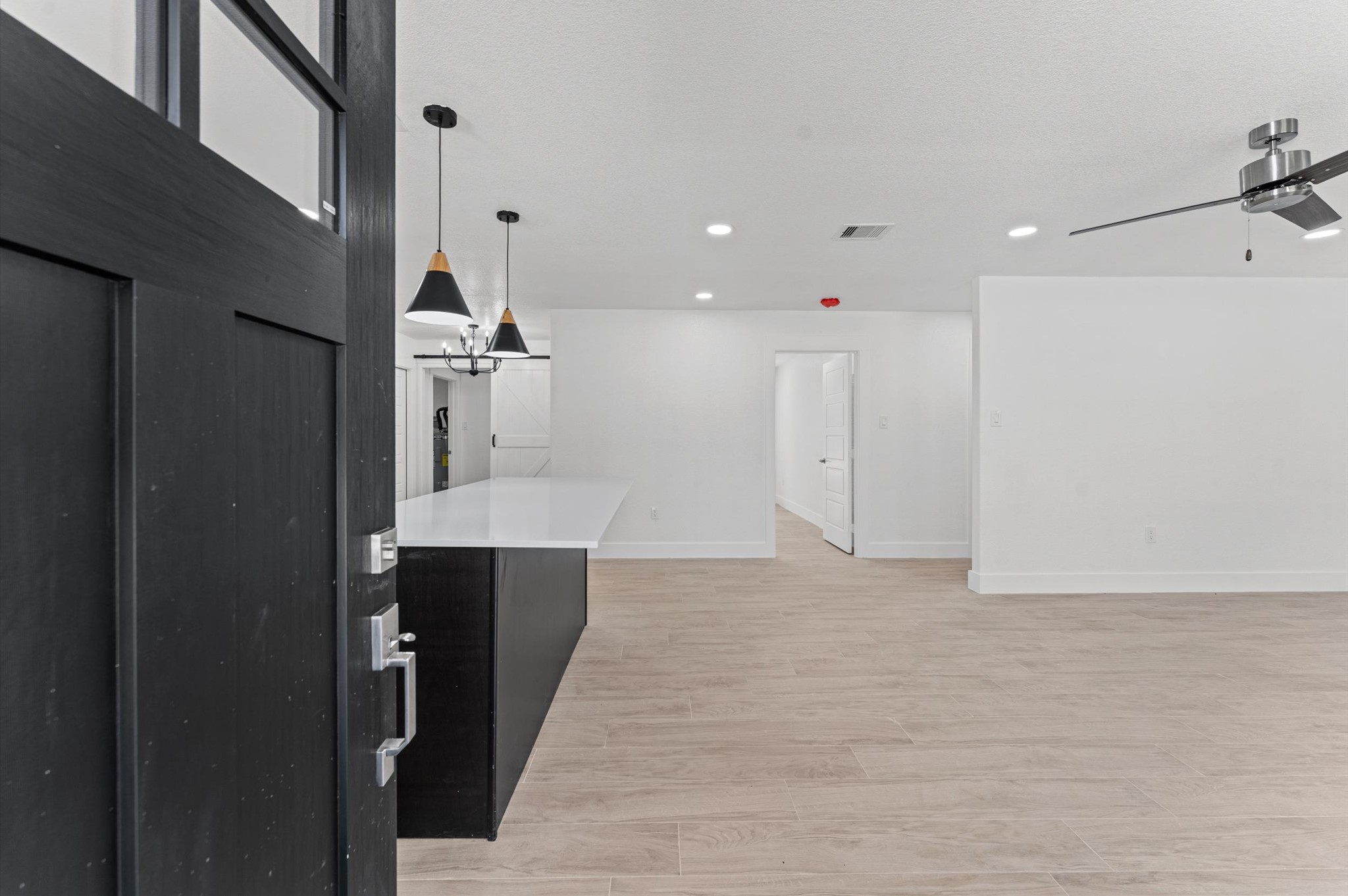 4102 Gatewood Road Property Photo 4