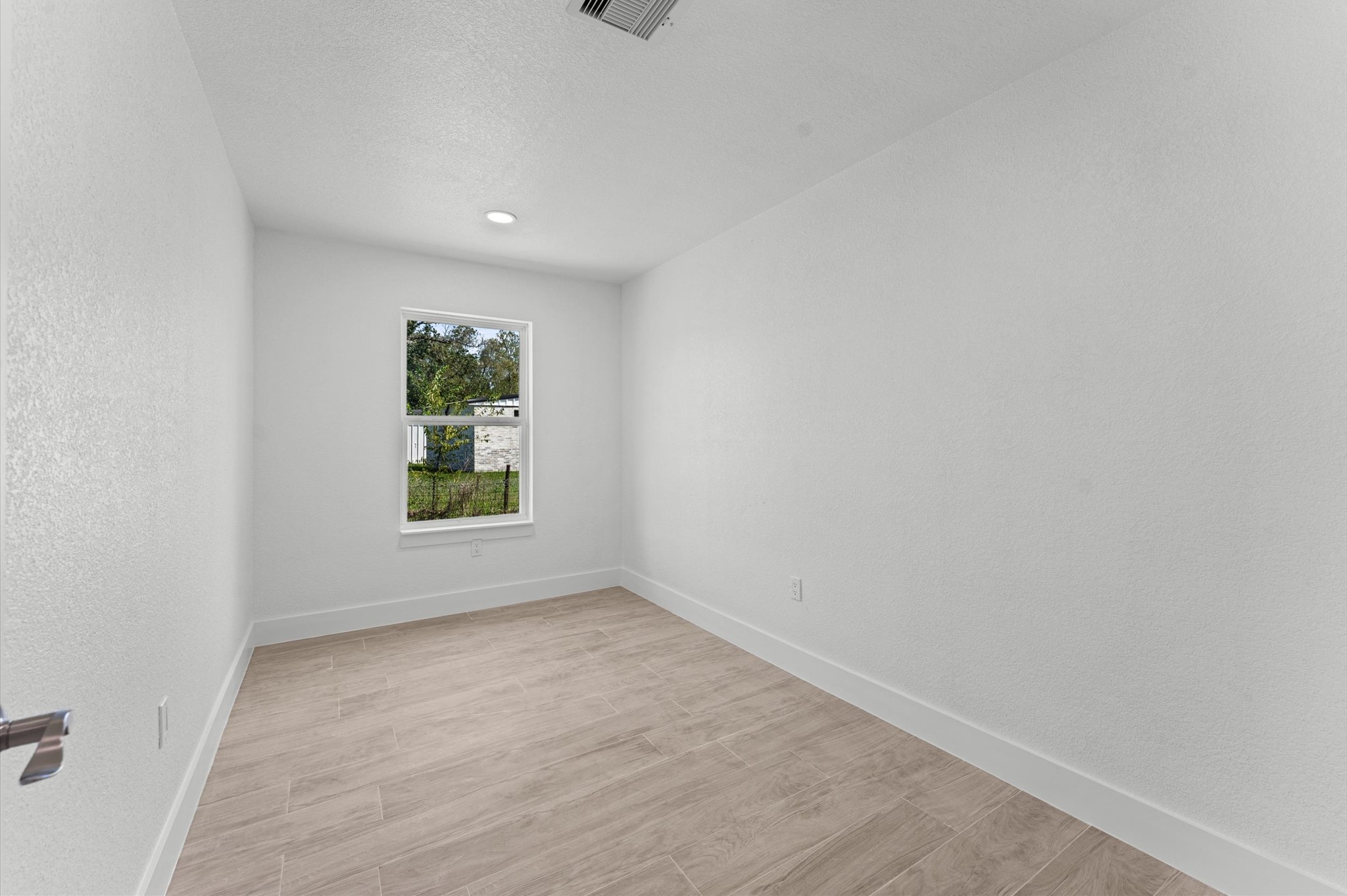 4102 Gatewood Road Property Photo 16