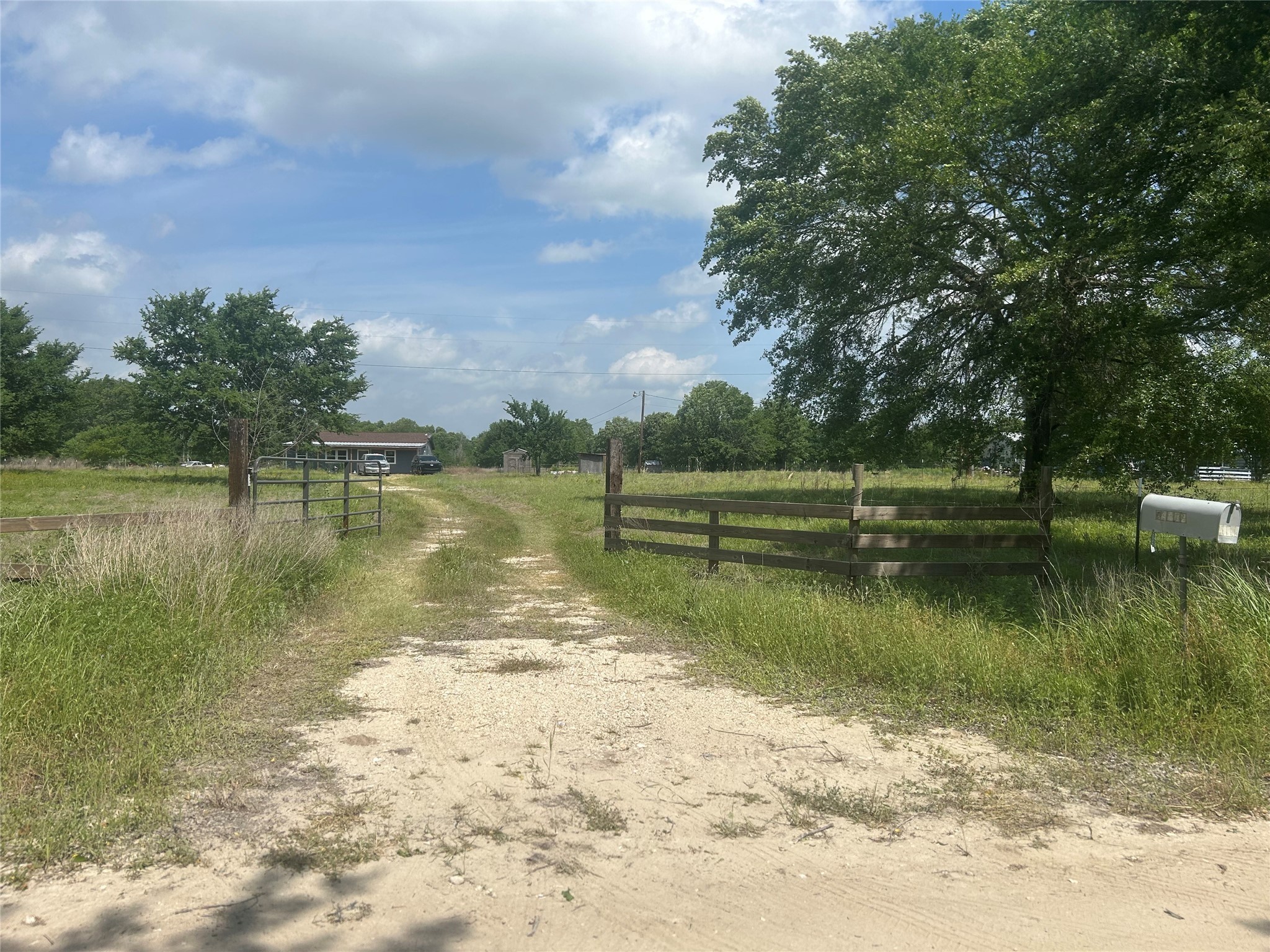 14472 County Road 229 Property Photo 1