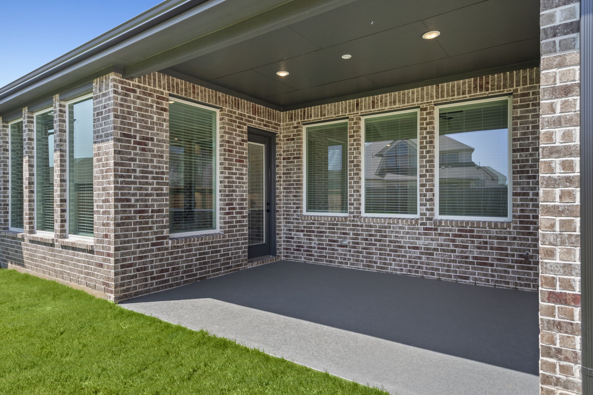 7414 Goldenrod Thicket Circle Property Photo 13