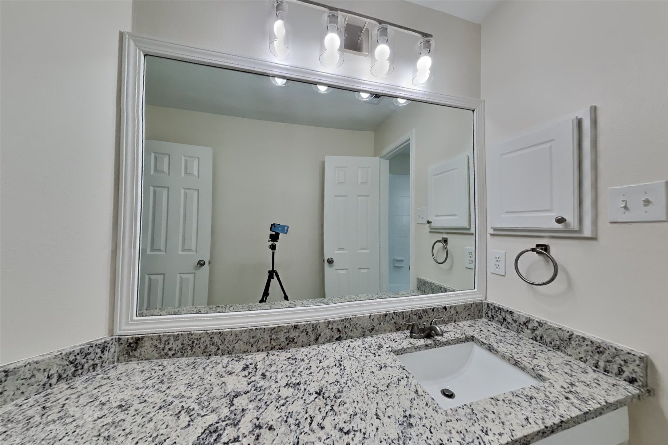 1418 Summer Rain Drive Property Photo 13