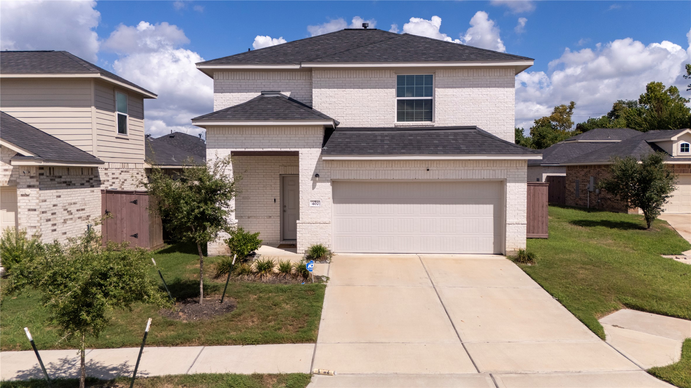 402 Flycatcher Court Property Photo 1
