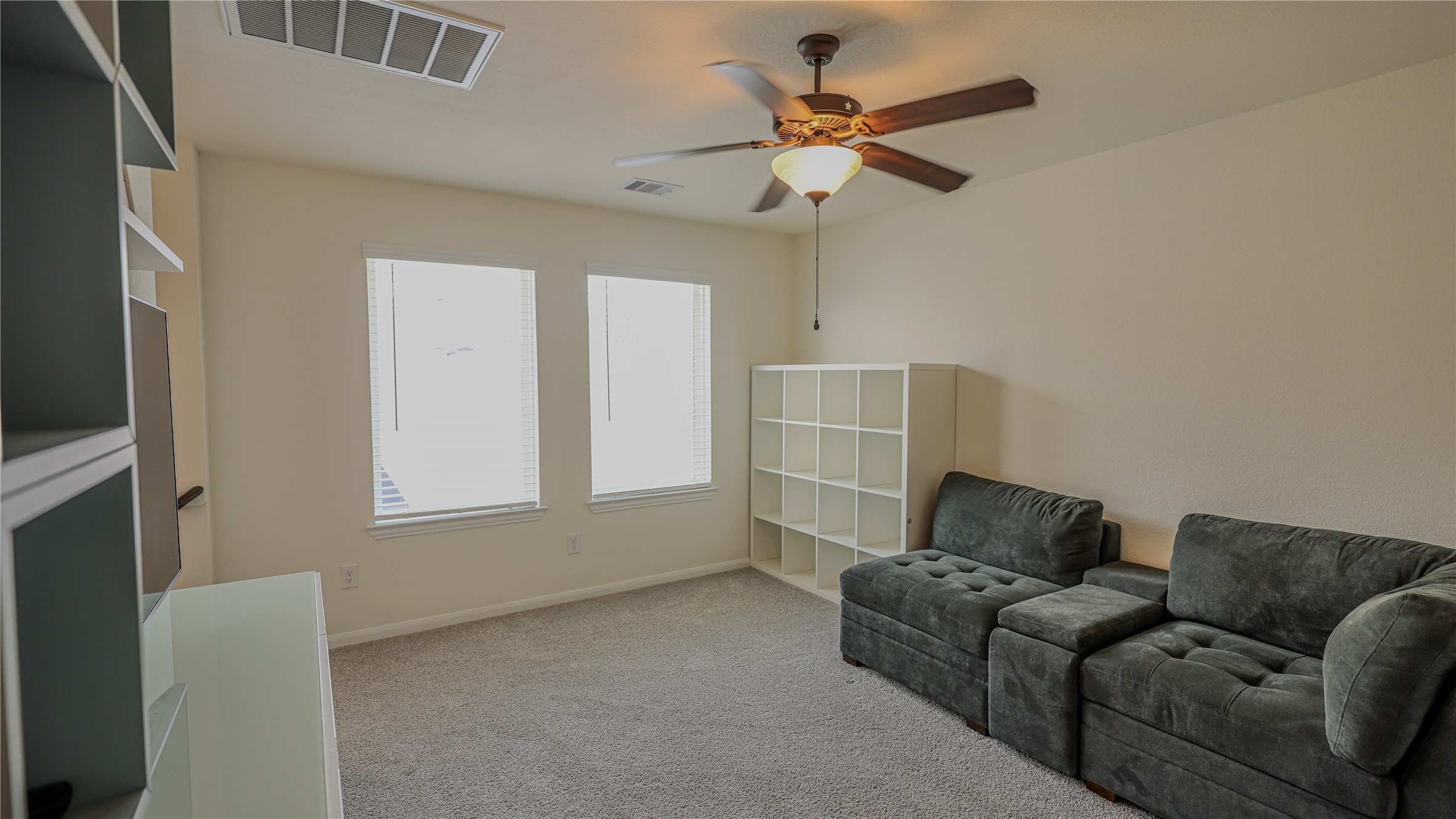 402 Flycatcher Court Property Photo 22