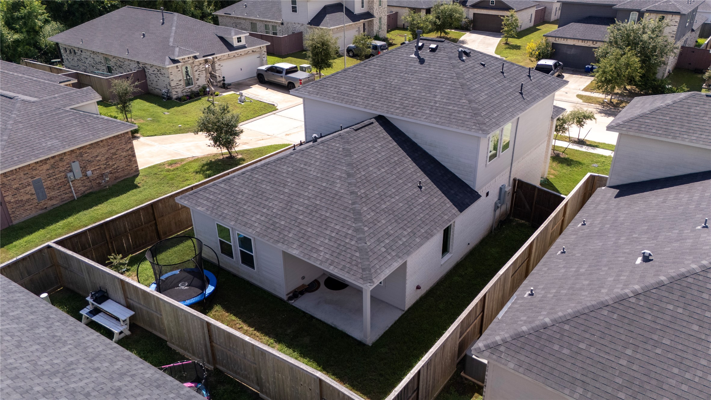 402 Flycatcher Court Property Photo 35
