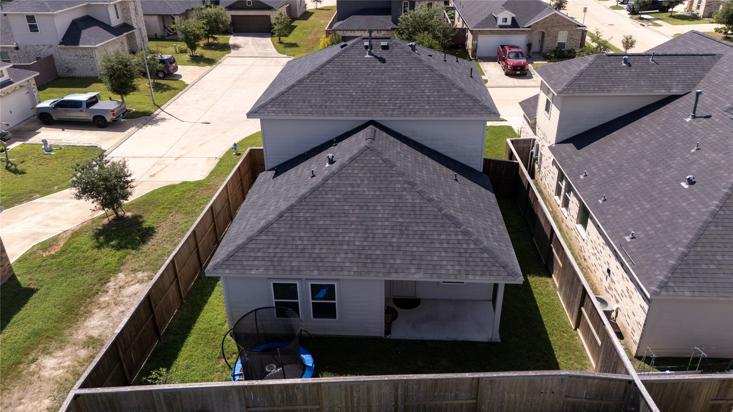 402 Flycatcher Court Property Photo 36
