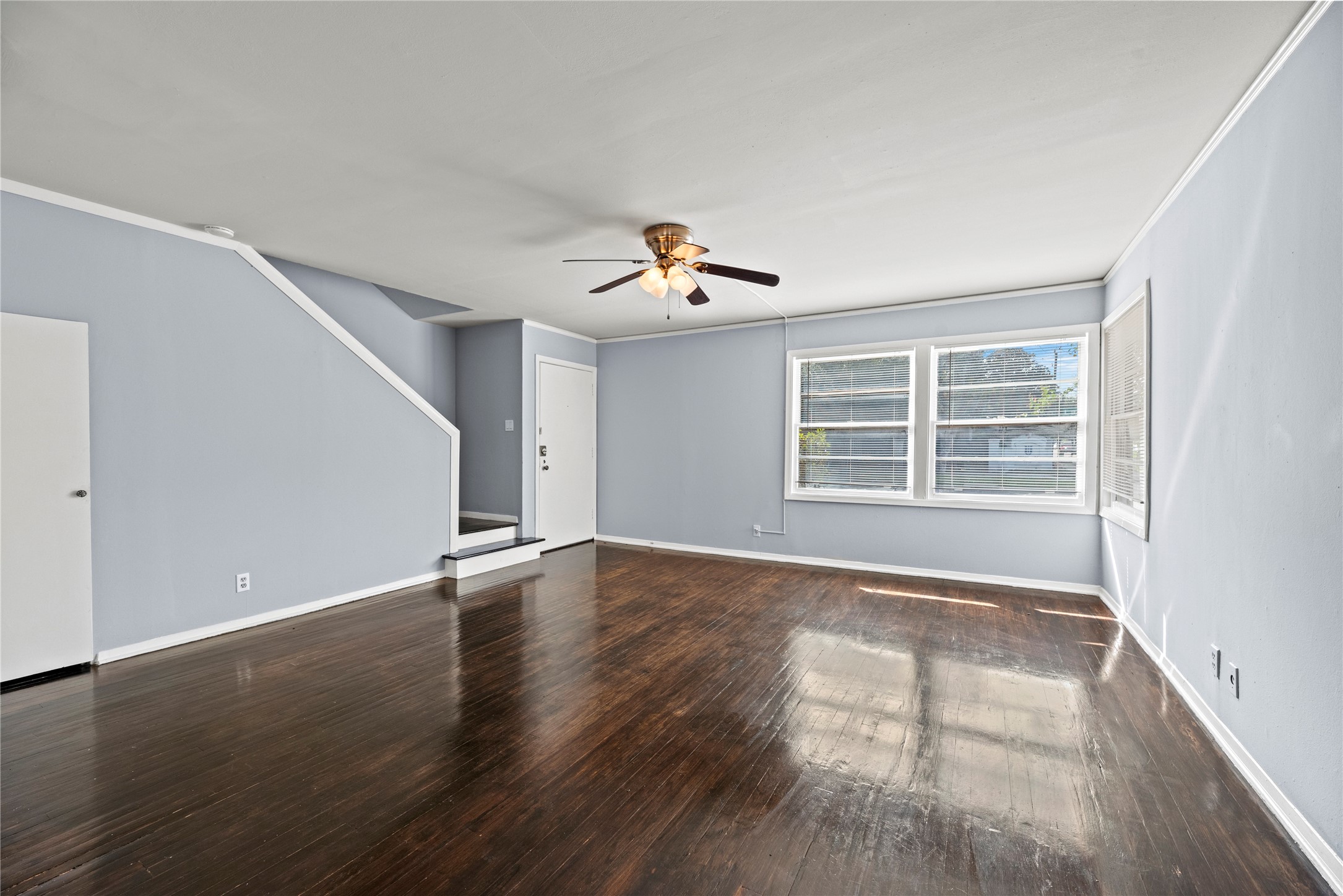 3930 Law Street 2 Property Photo 4